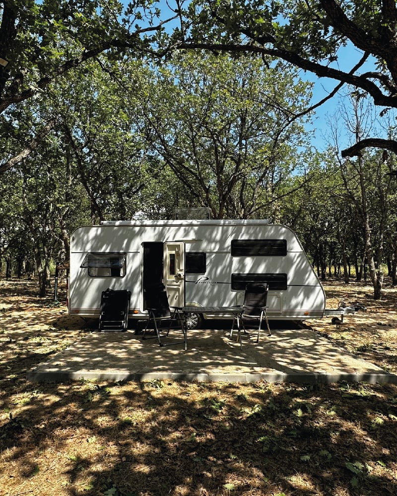 KARAVAN YERİ PARSEL KİRALAMA 1 YIL