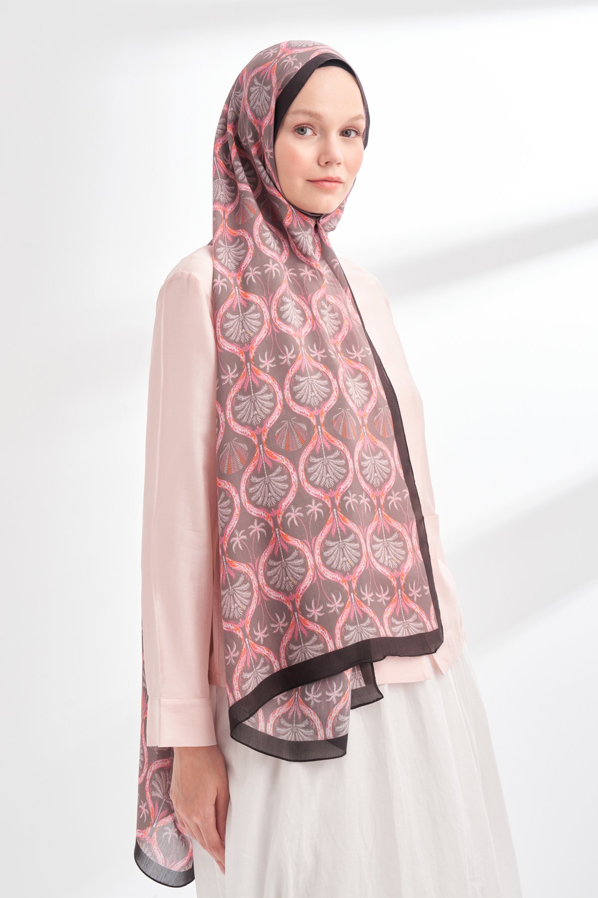 FLORAL ARCHIVE GROVE DESEN ŞAL - VİZON