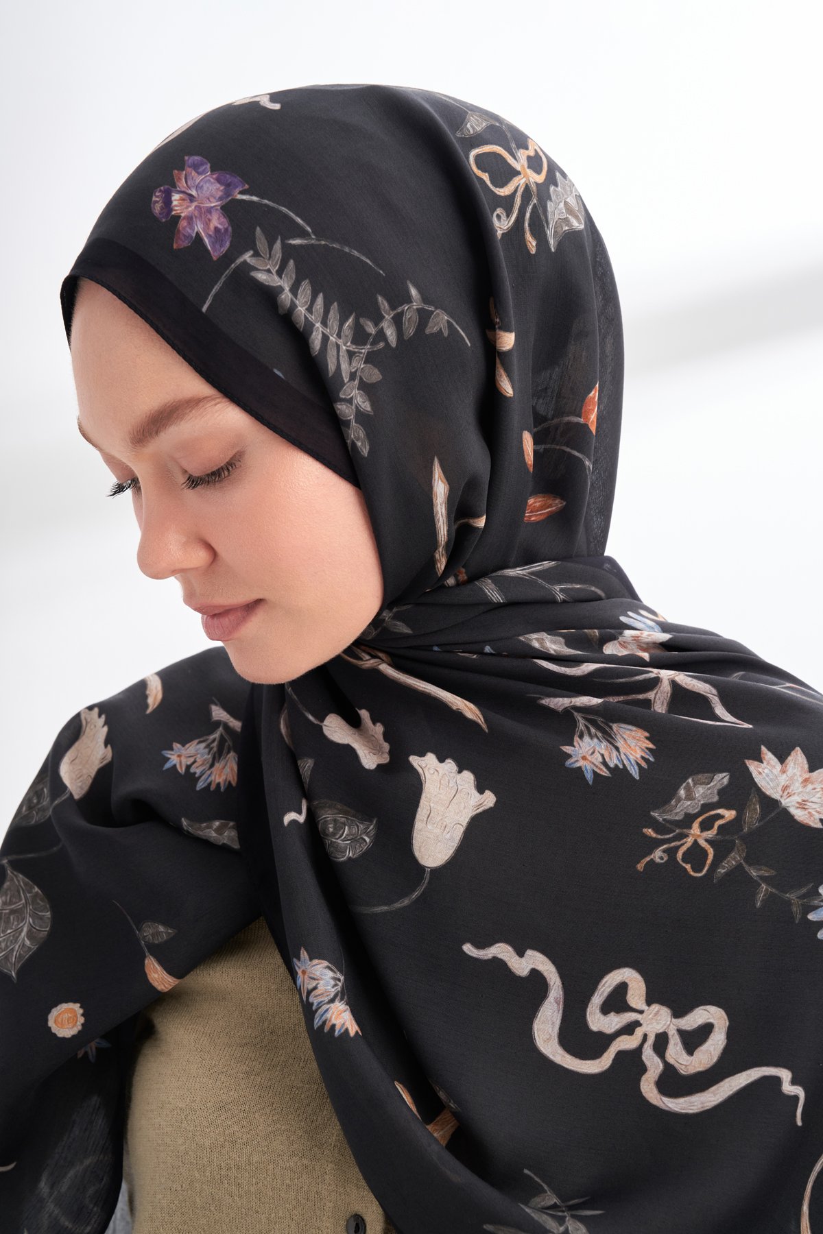 FLORAL ARCHIVE LAVINIA DESEN ŞAL - SİYAH