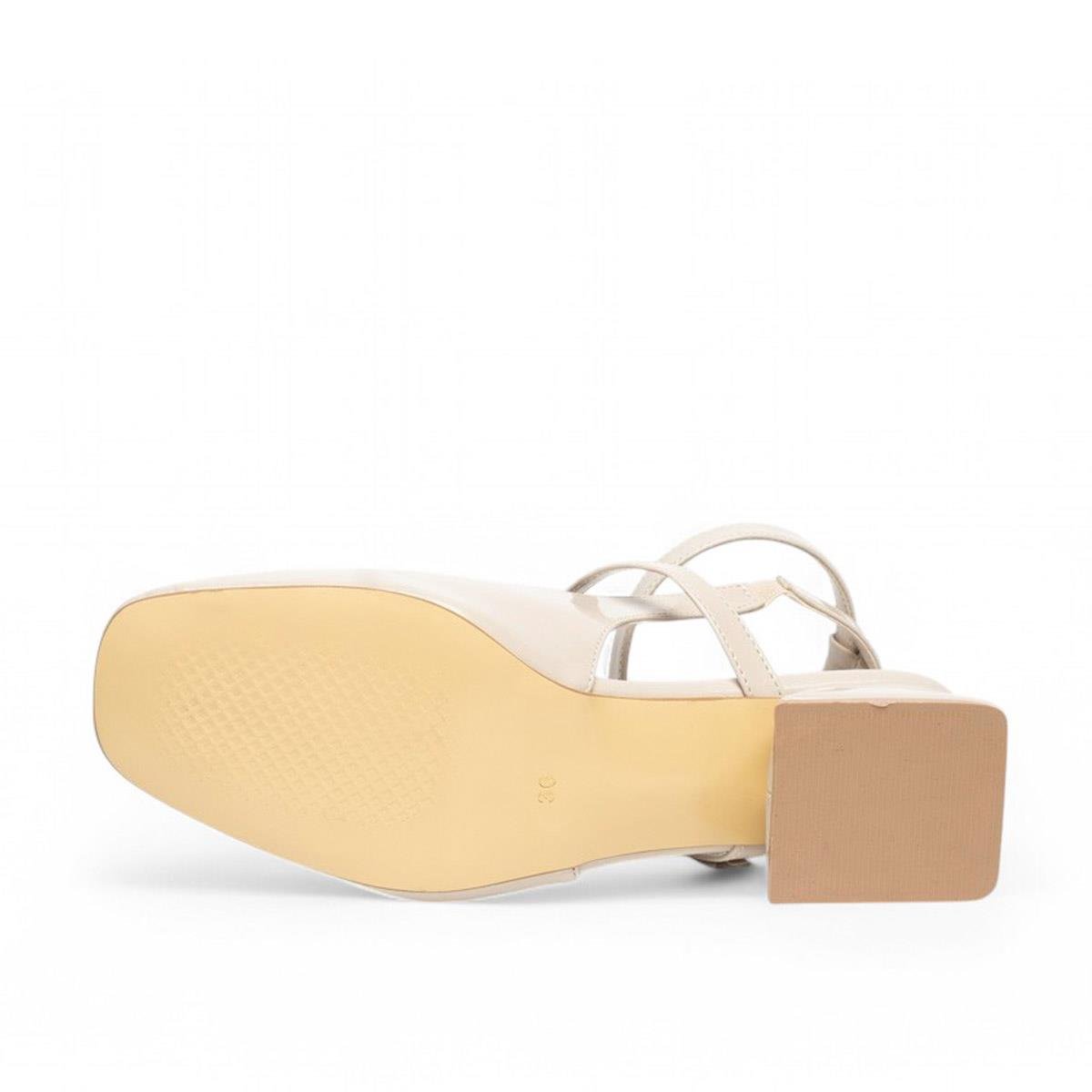 Genel MarkalarGenel Zenne Günlük Topuklu Ayakkabı 5190 Rugan Bej