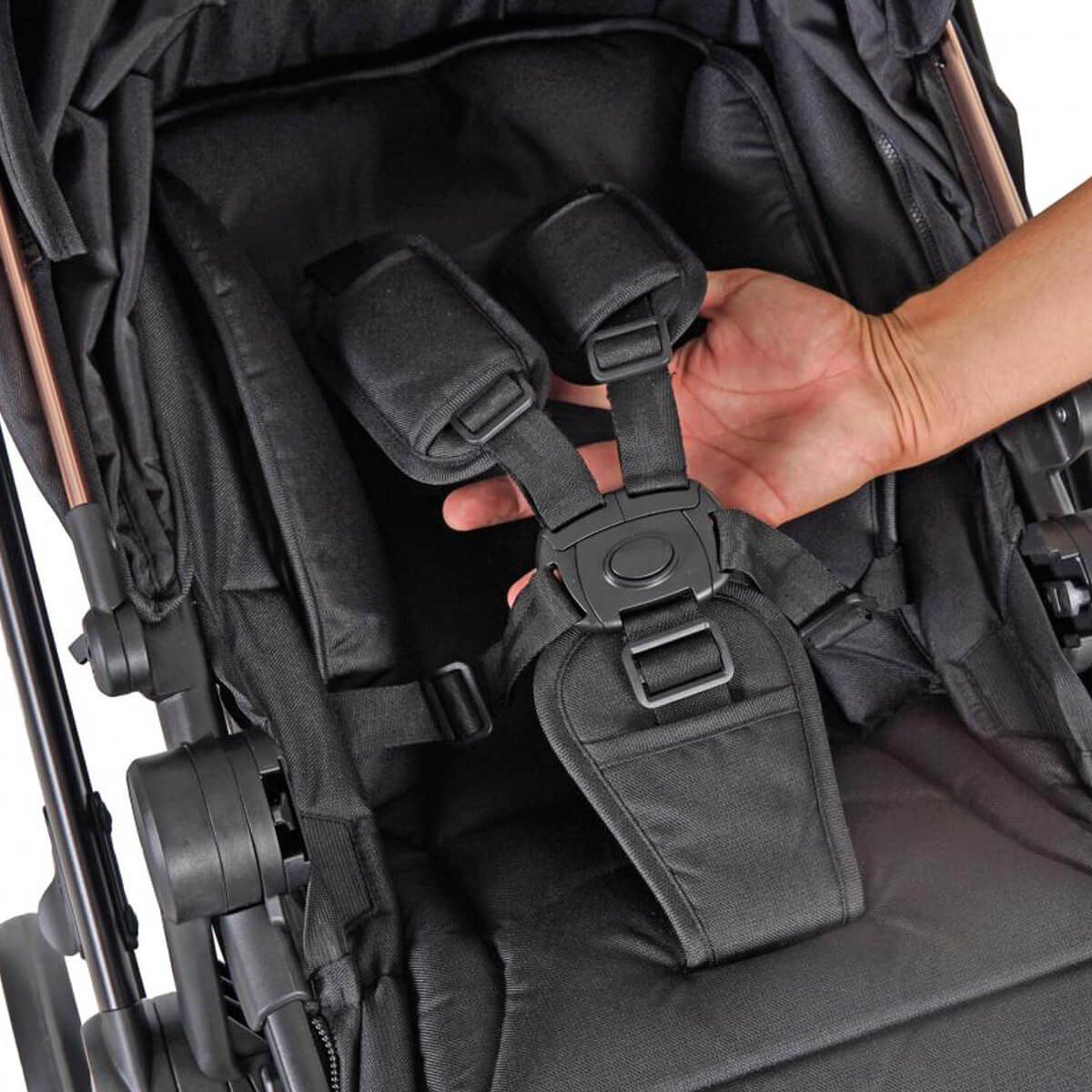 Prego Macan Travel Sistem Bebek Arabası Siyah