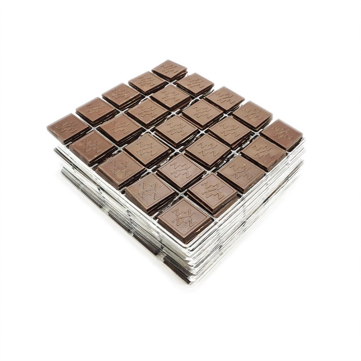 Dökme Sütlü&Bitter Kare Madlen Çikolata (1 Kg)