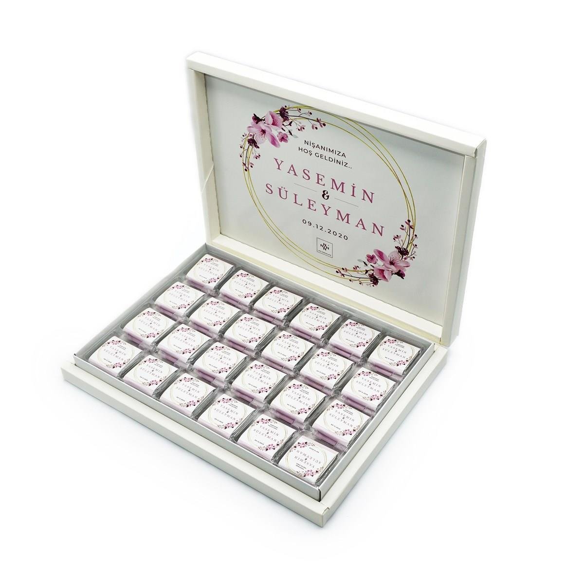 İsme Özel Söz Nişan Çikolatası 72 Adet Madlen Pembe Çiçekli