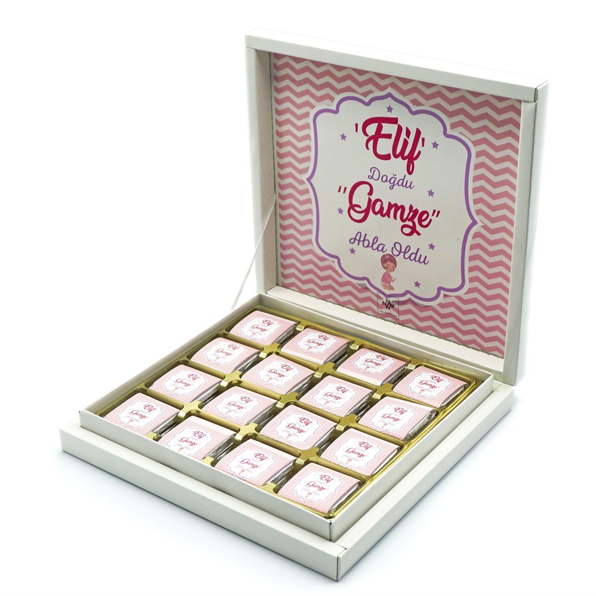Kız Bebek Çikolatası 48 Adet Madlen Çikolata Pembe Çizgili