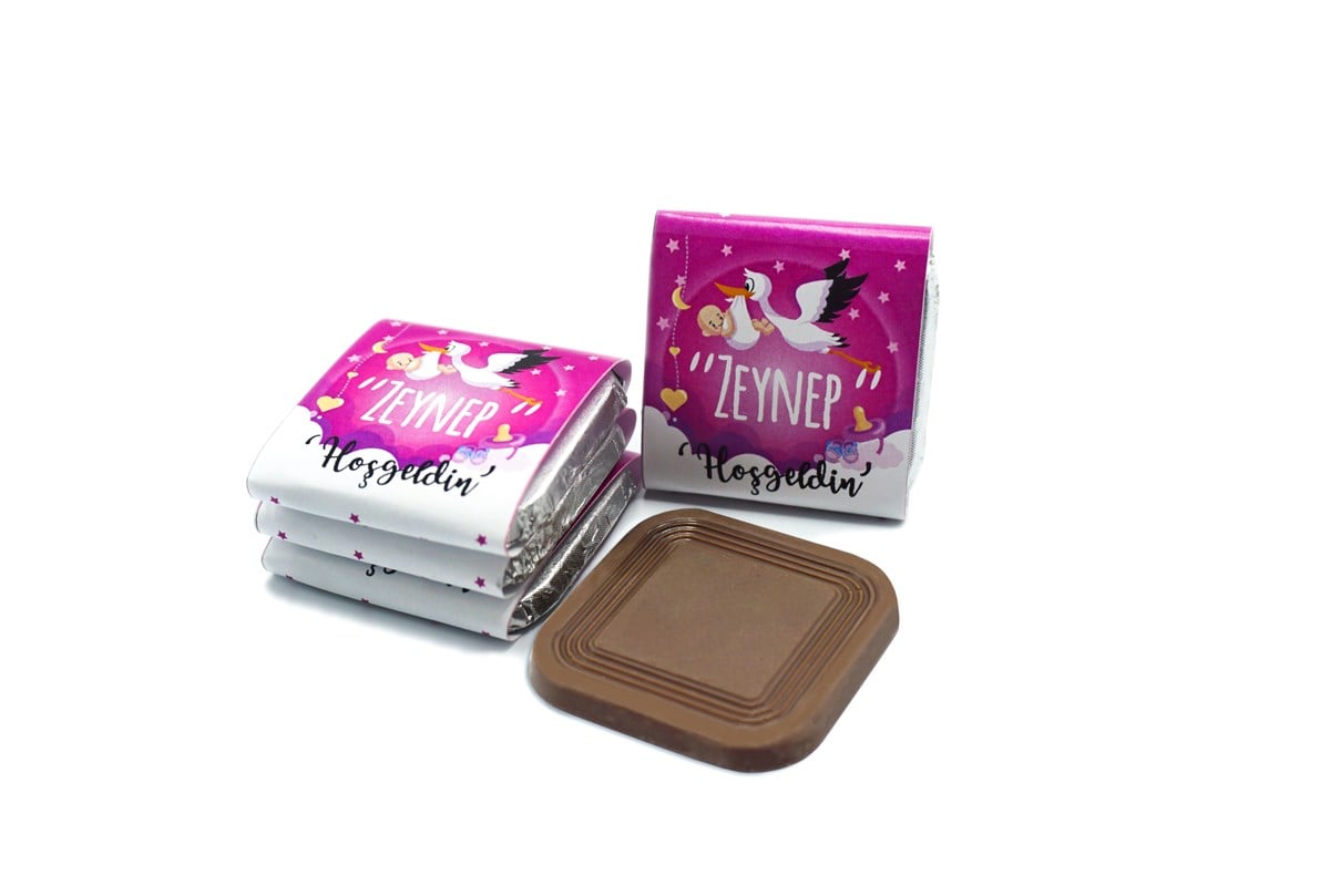 Kız Bebek Çikolatası 72 Adet Madlen Çikolata Pembe Leylek