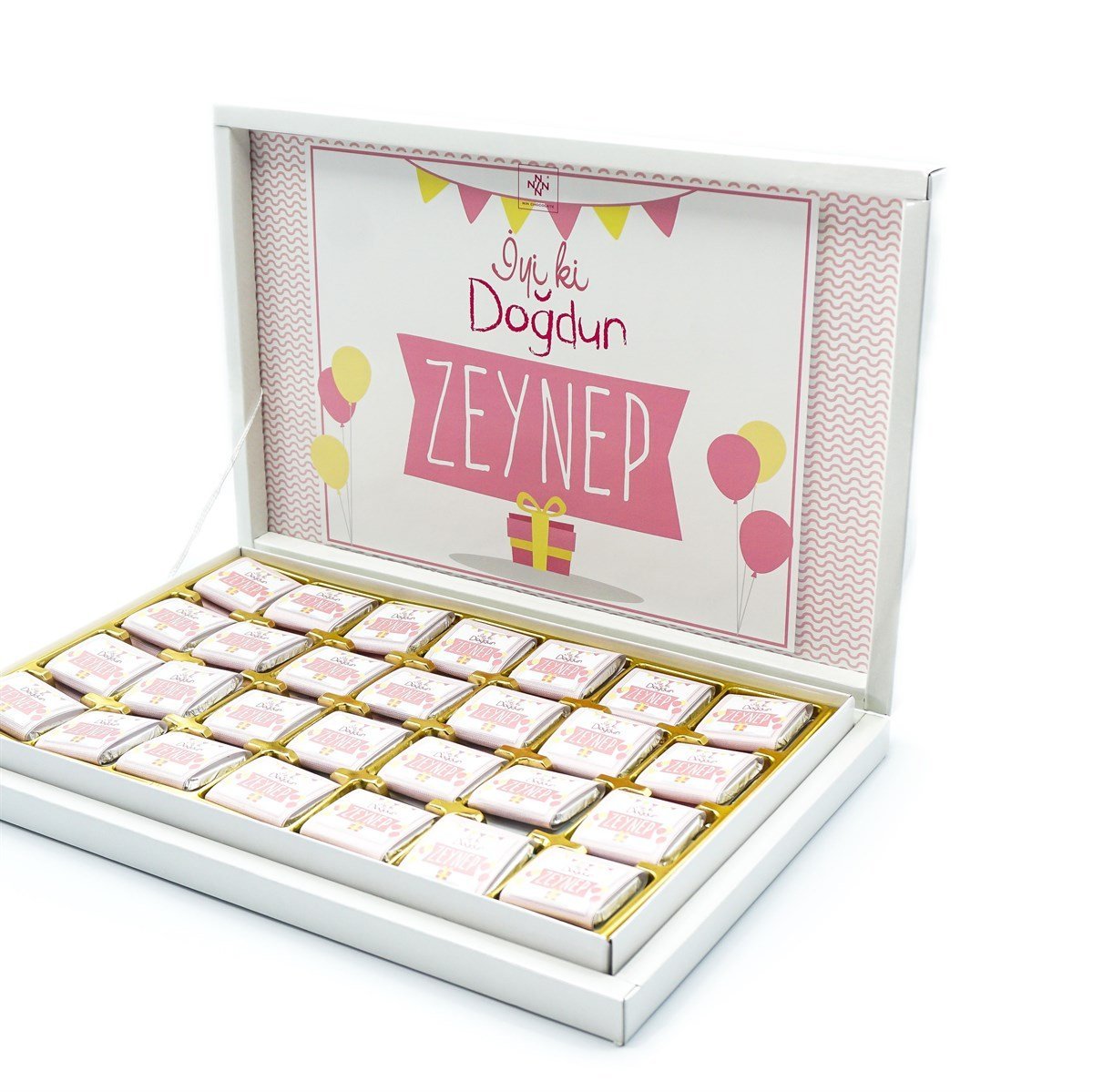 Kız Bebek Çikolatası 84 Adet Madlen Çikolata