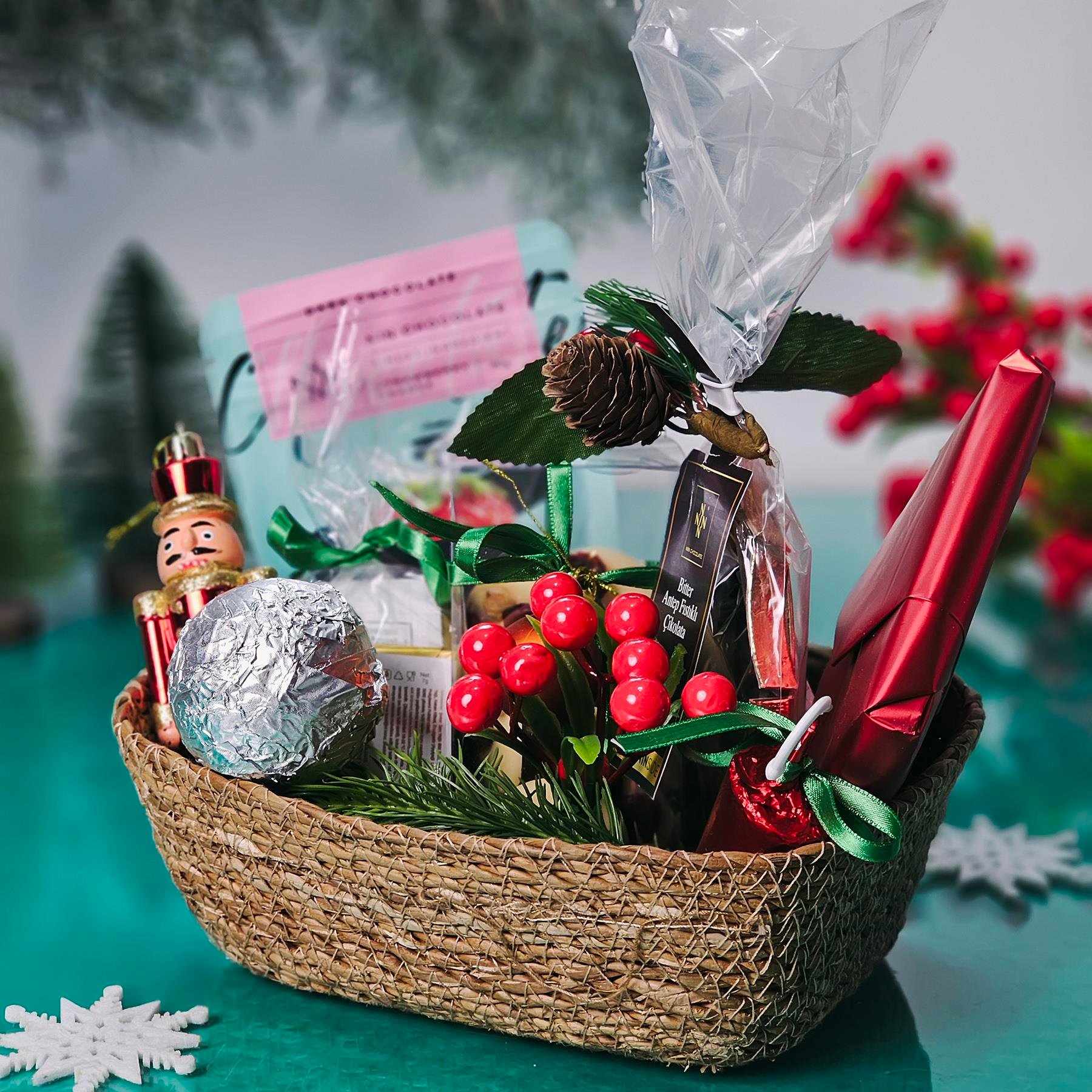 Lezzet Patlaması Yılbaşı Sepeti