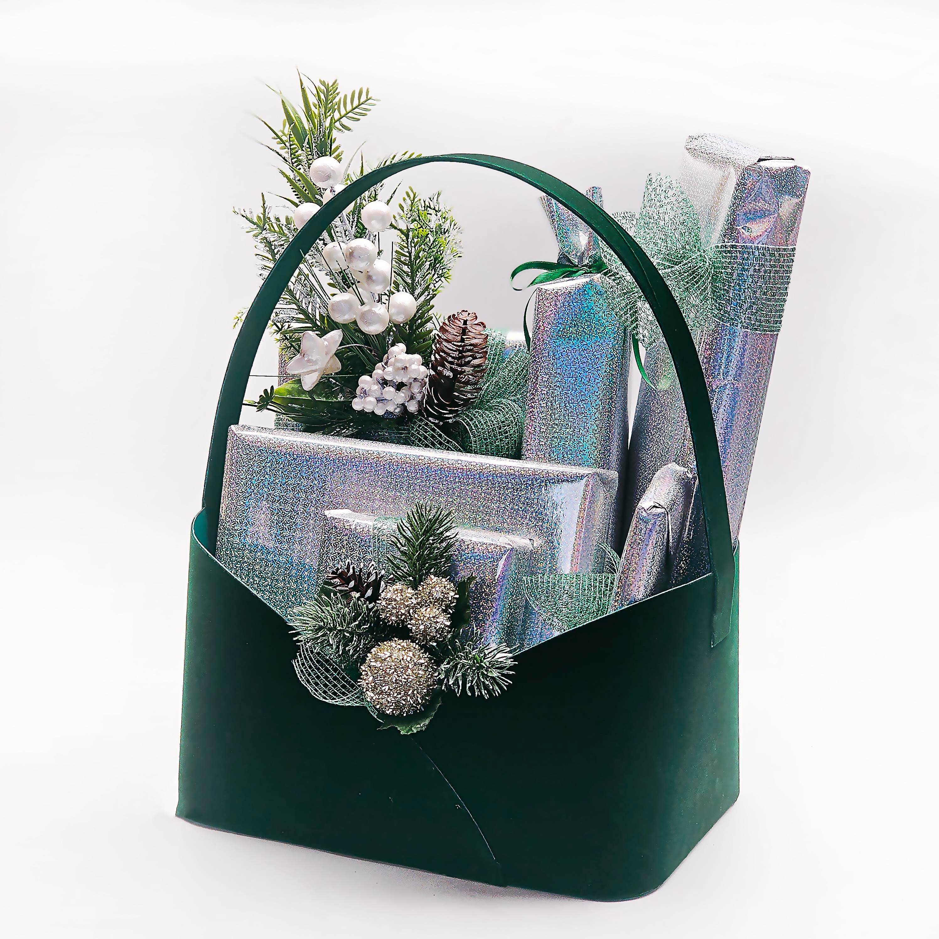 Lüks Yeşil Kadife Yılbaşı Hediye Sepeti