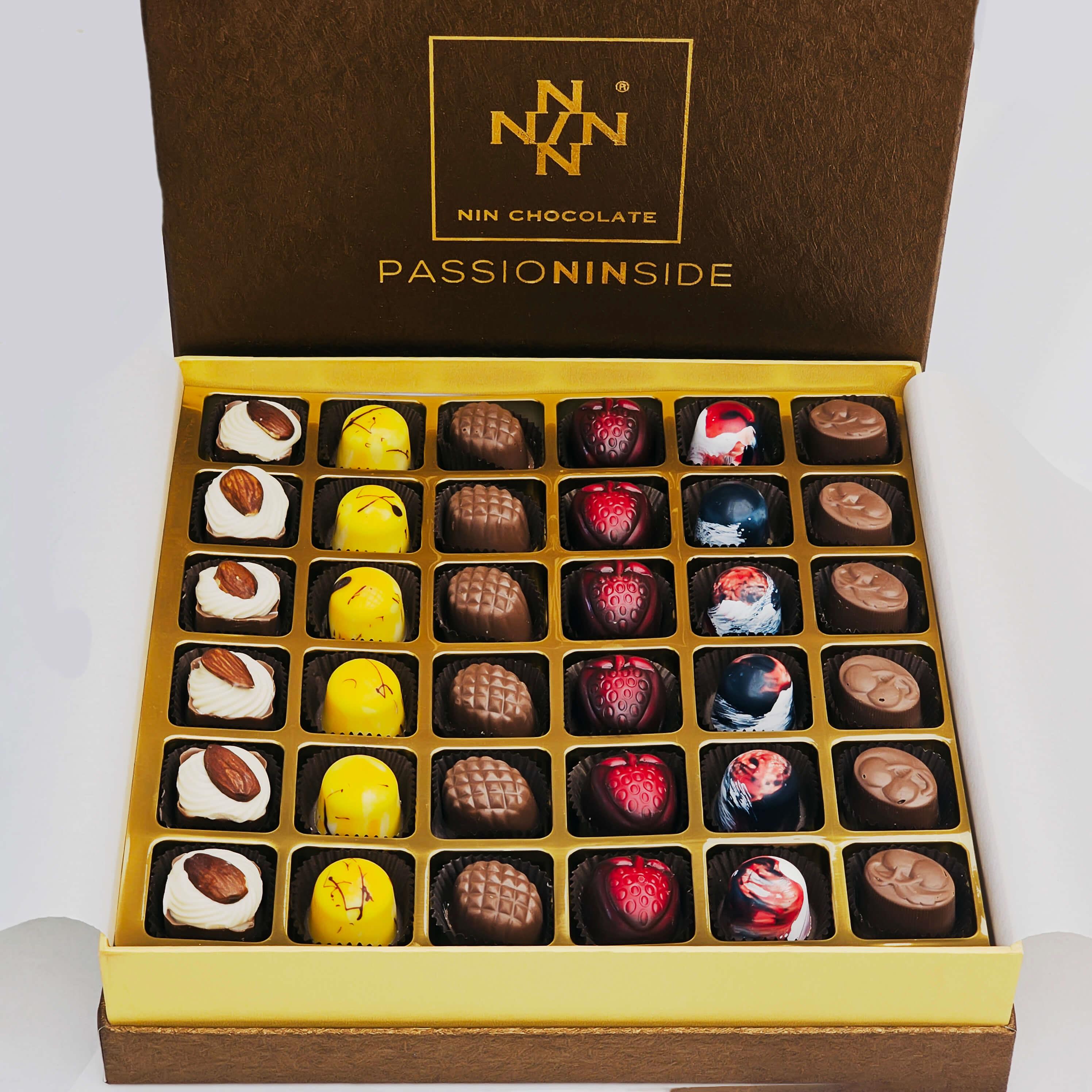 Nin Açık Kahverengi Kutu Spesiyal Çikolata 72 Adet