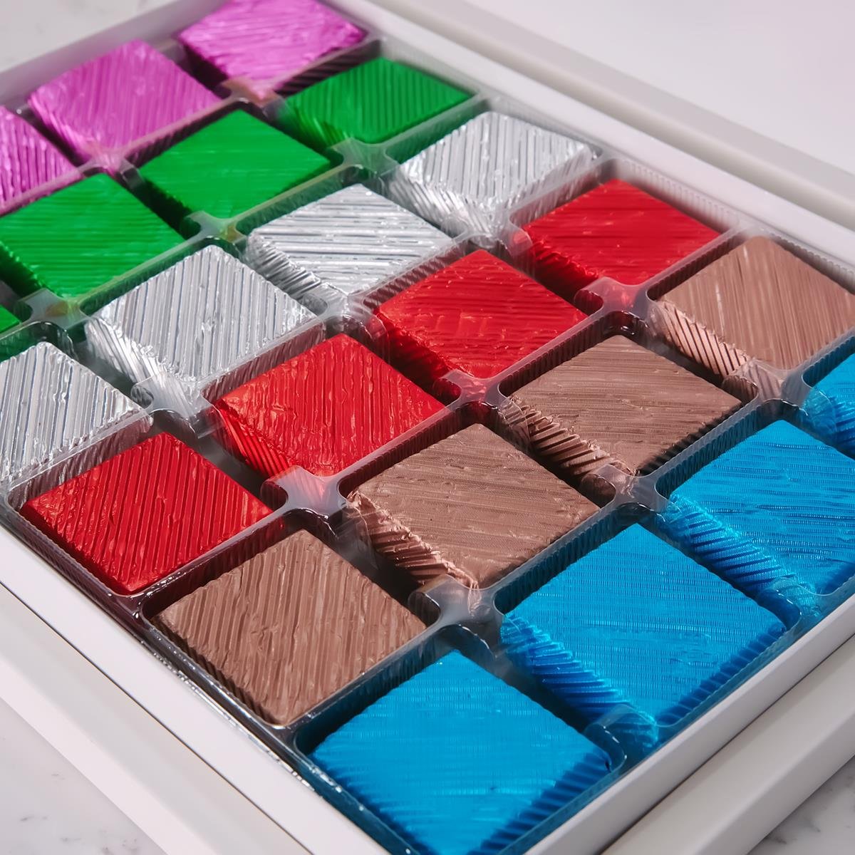 Nin Çikolata Fıstıklı Sütlü Kare Çikolata 24 Adet