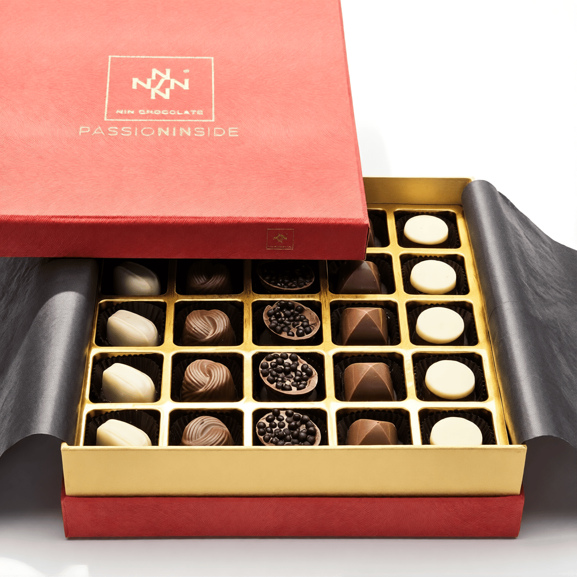 Nin Çikolata Koleksiyon Serisi Kırmızı Kutu Spesiyal Çikolata 50 Adet