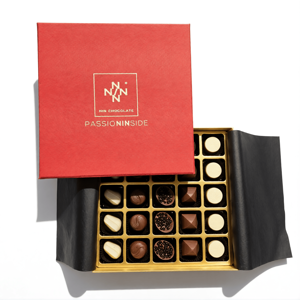 Nin Çikolata Koleksiyon Serisi Kırmızı Kutu Spesiyal Çikolata 50 Adet