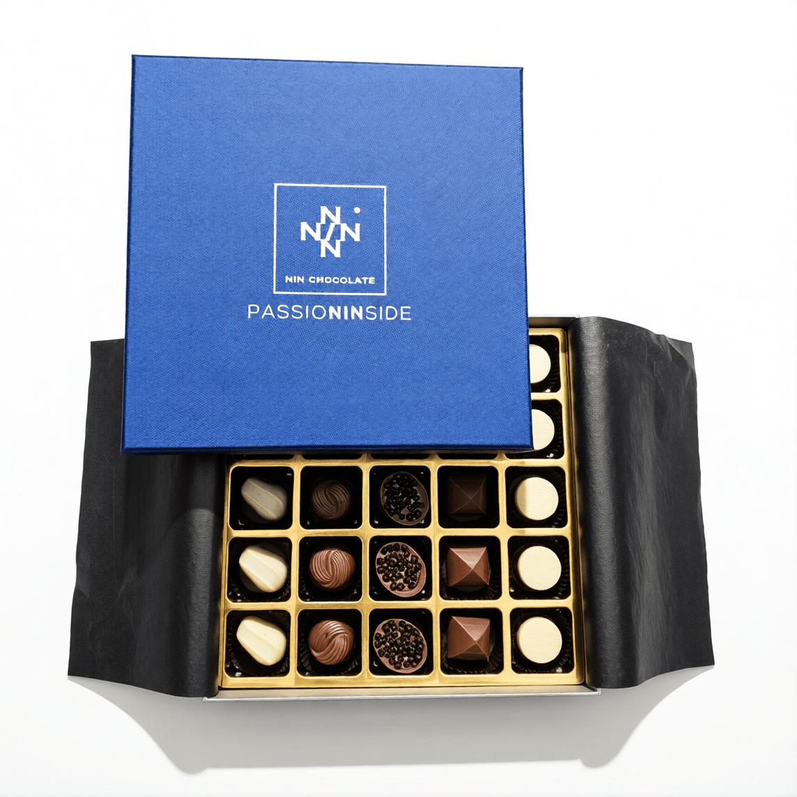 Nin Çikolata Koleksiyon Serisi Mavi Kutu Spesiyal Çikolata 50 Adet