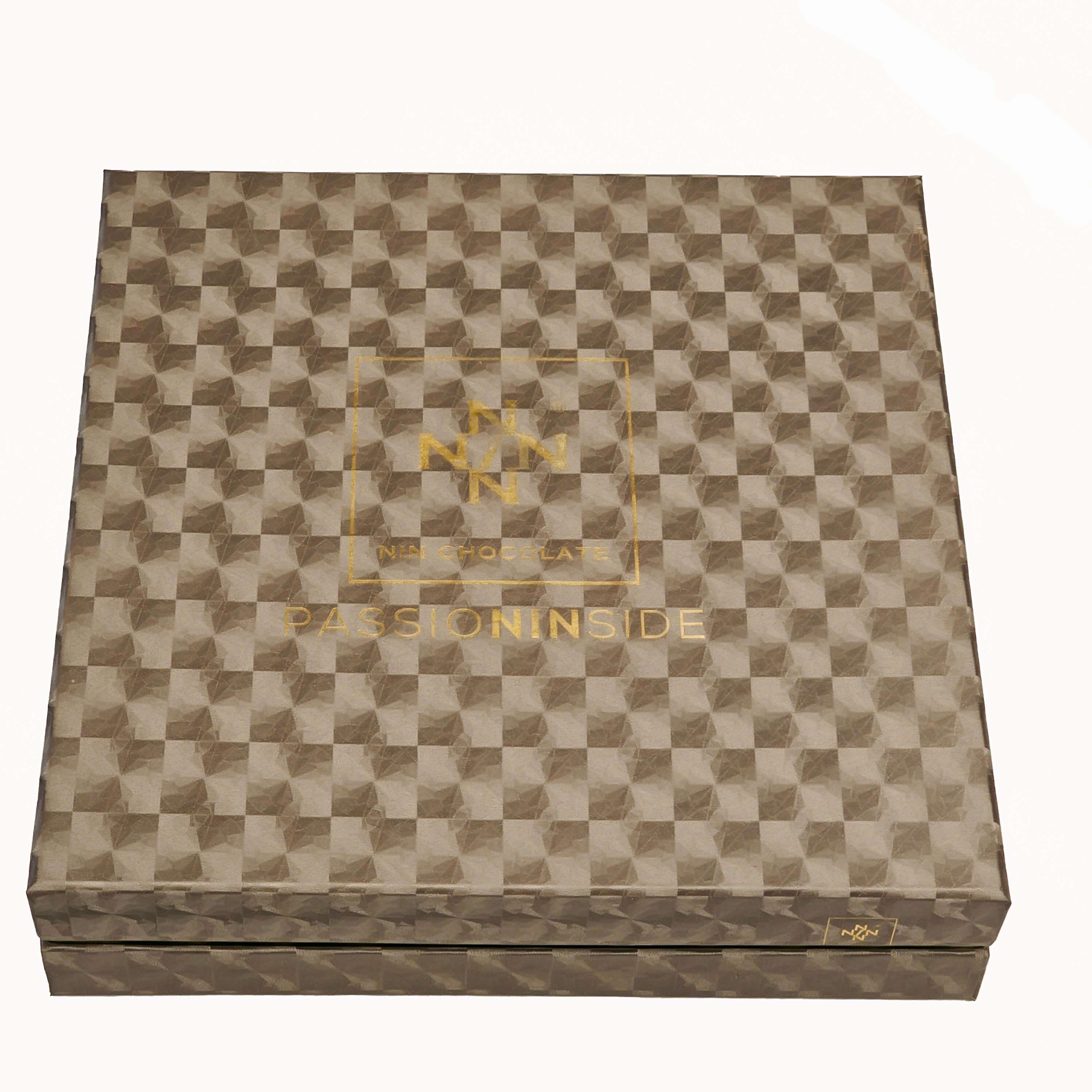 Nin Damalı Kutu Spesiyal Çikolata 72 Adet