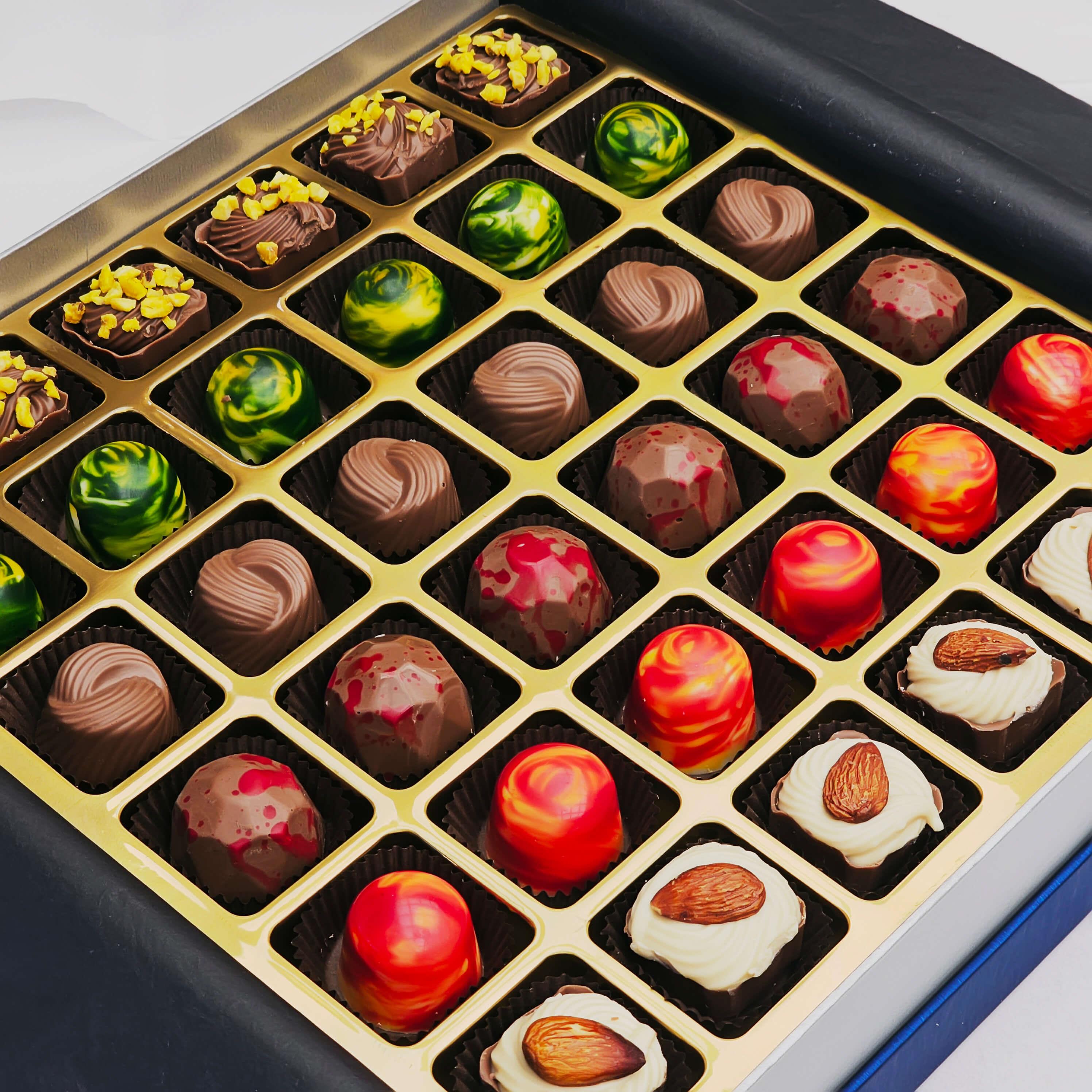 Nin Mavi Kutu Spesiyal Çikolata 72 Adet