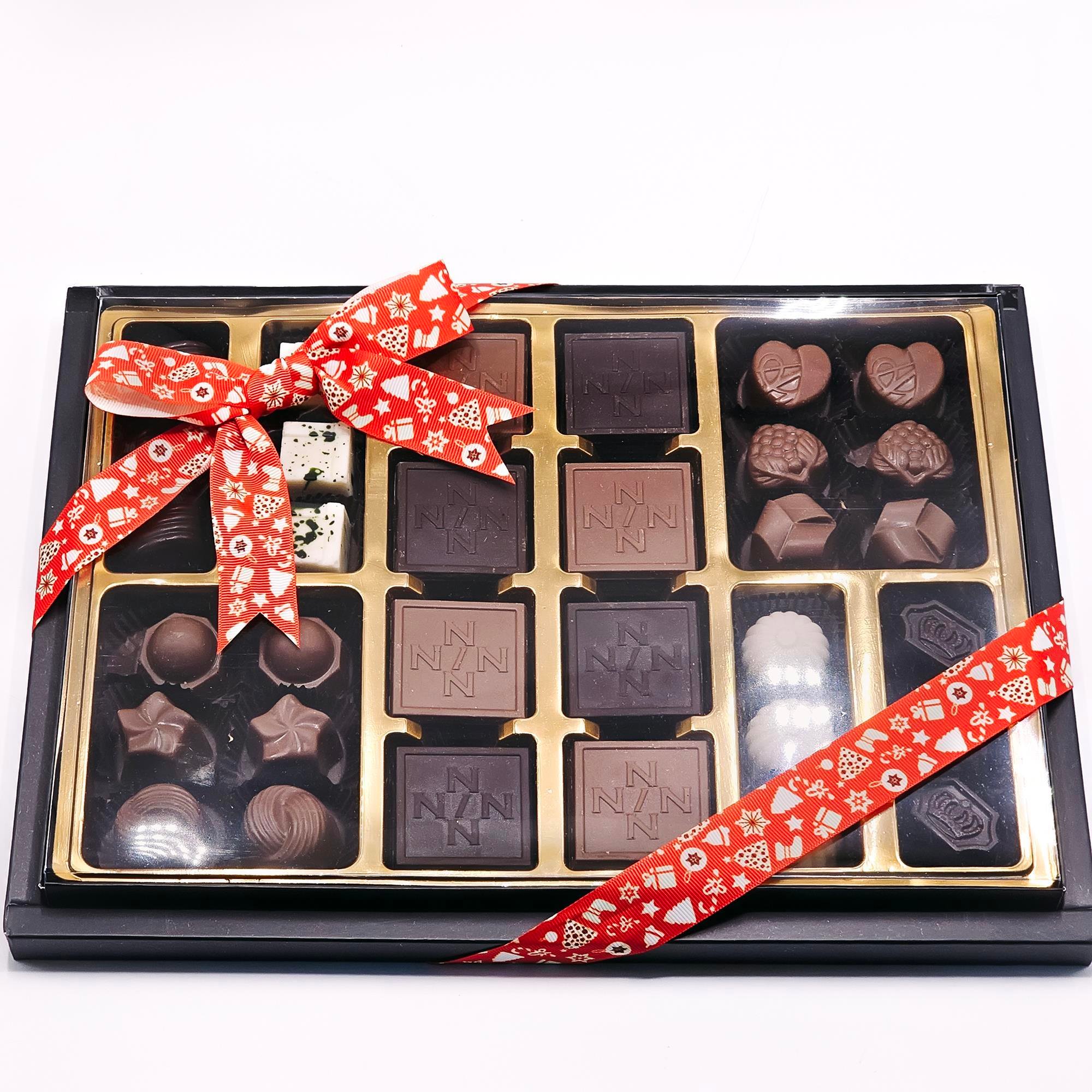 Özel Spesiyal ve Madlen Karışık Çikolata Kutusu