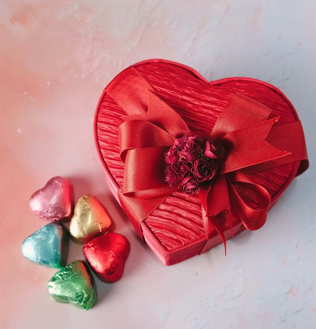 Sevgililer Günü Kırmızı Kalp Kutulu Çikolata