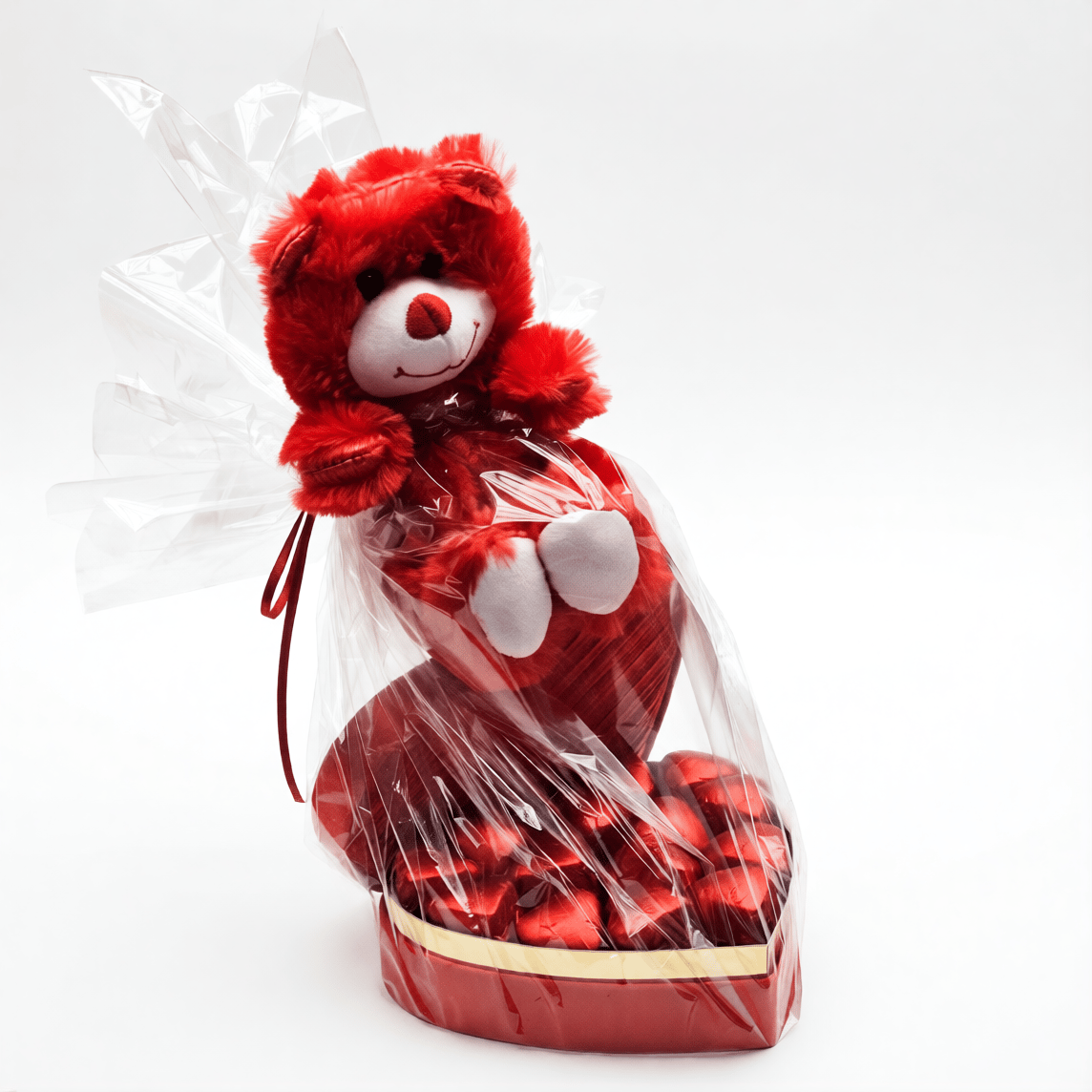 Sevgililer Gününe Özel Kırmızı Peluş Ayıcıklı ve Kalp Çikolata Hediye Seti