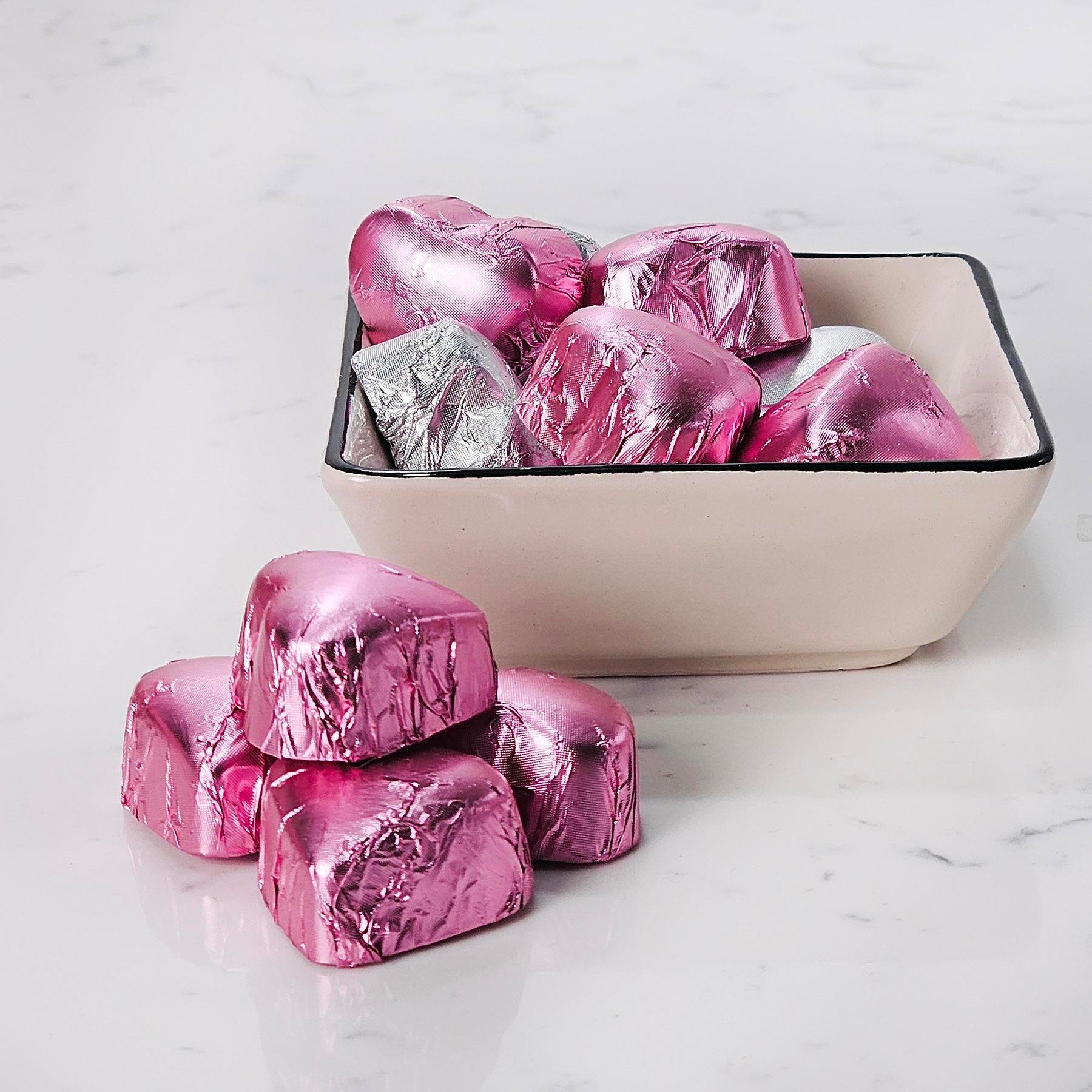 Sevgiliye Beyaz Kase Yaldızlı Çikolata