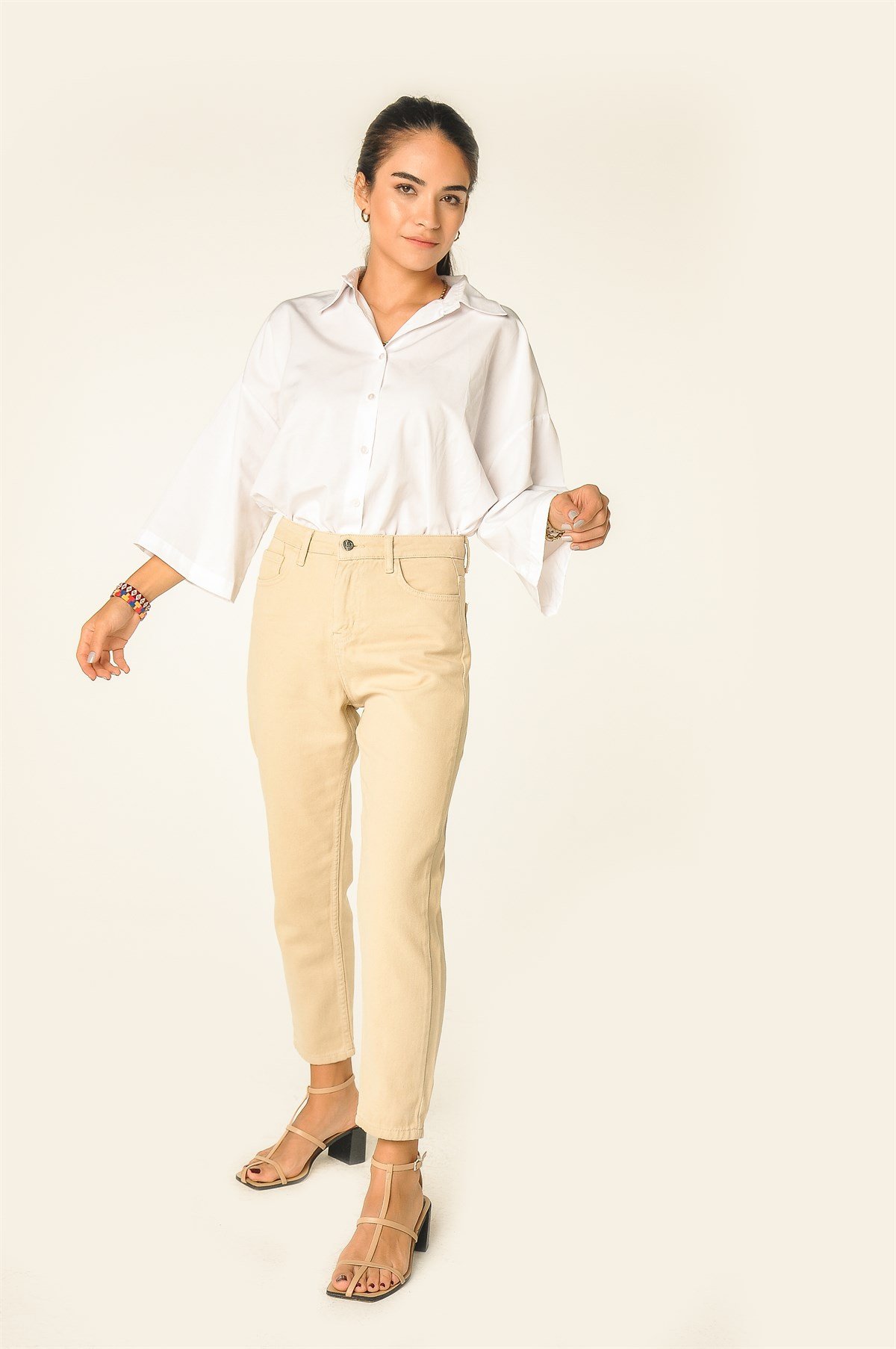 Bej Klasik Mom Jean