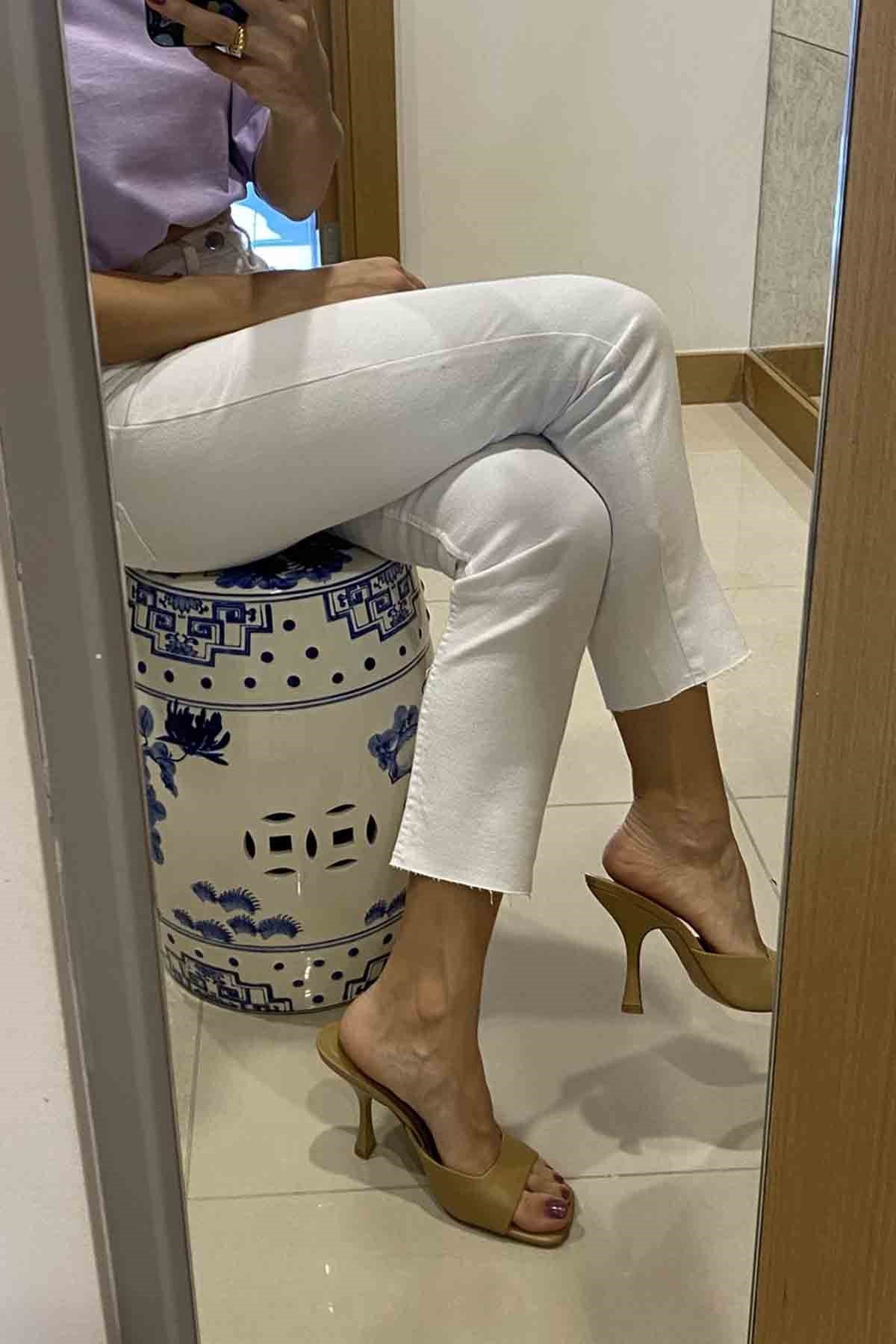 Beyaz Boyfit Jean
