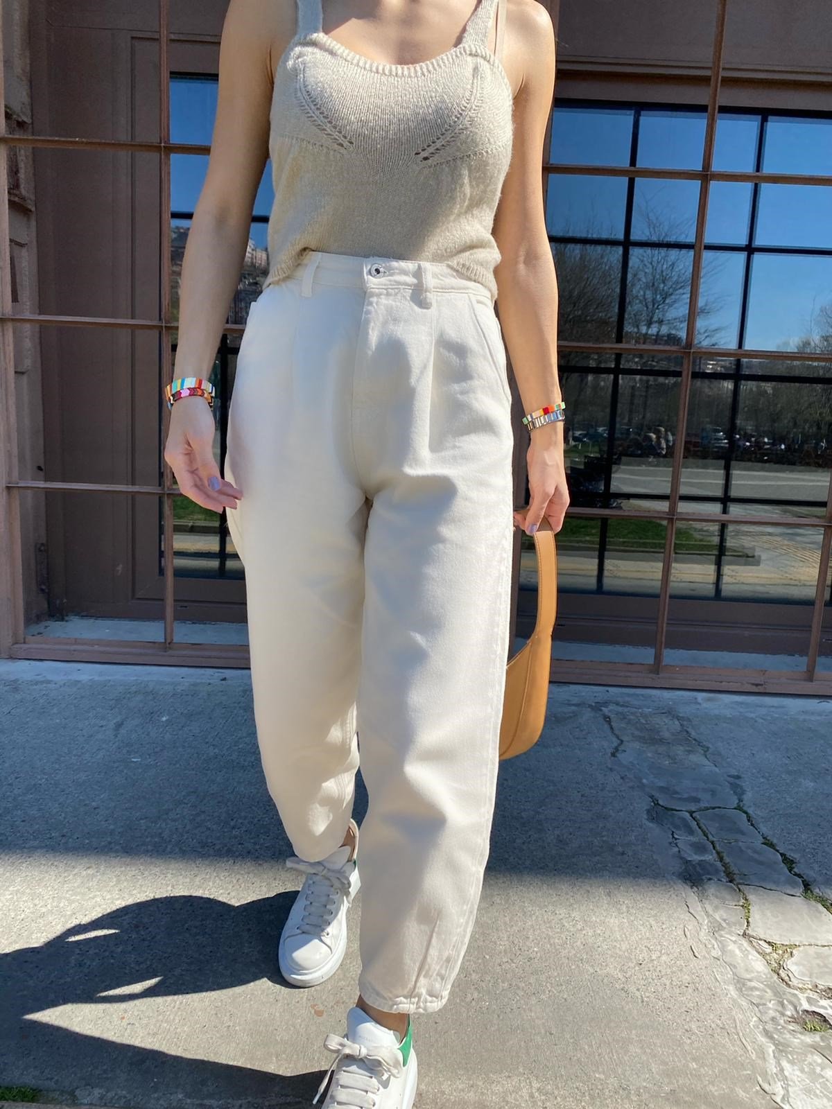 Ekru Mom Jean