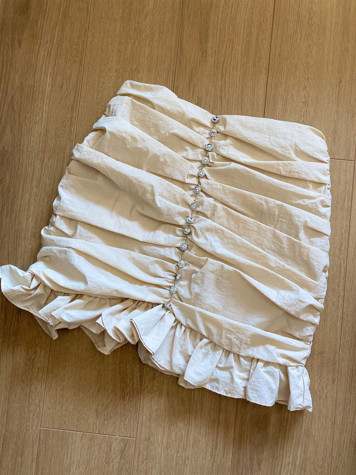 Kristal Düğmeli Drapeli Mini Etek