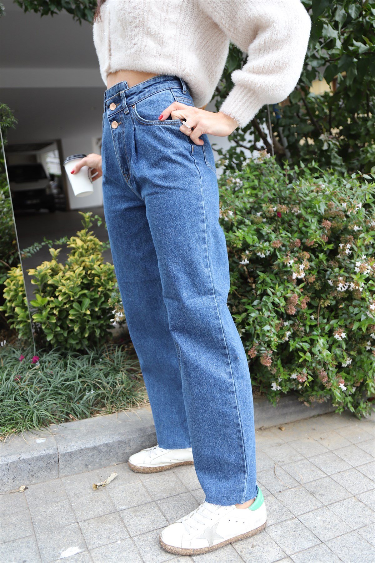 Pat Bölümü Tek Düğmeli Jean