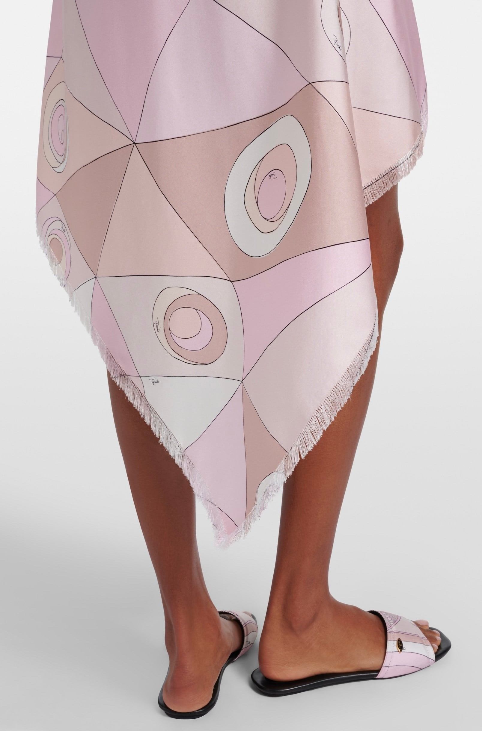 Pembe Desenli Saten Premium Mini Etek