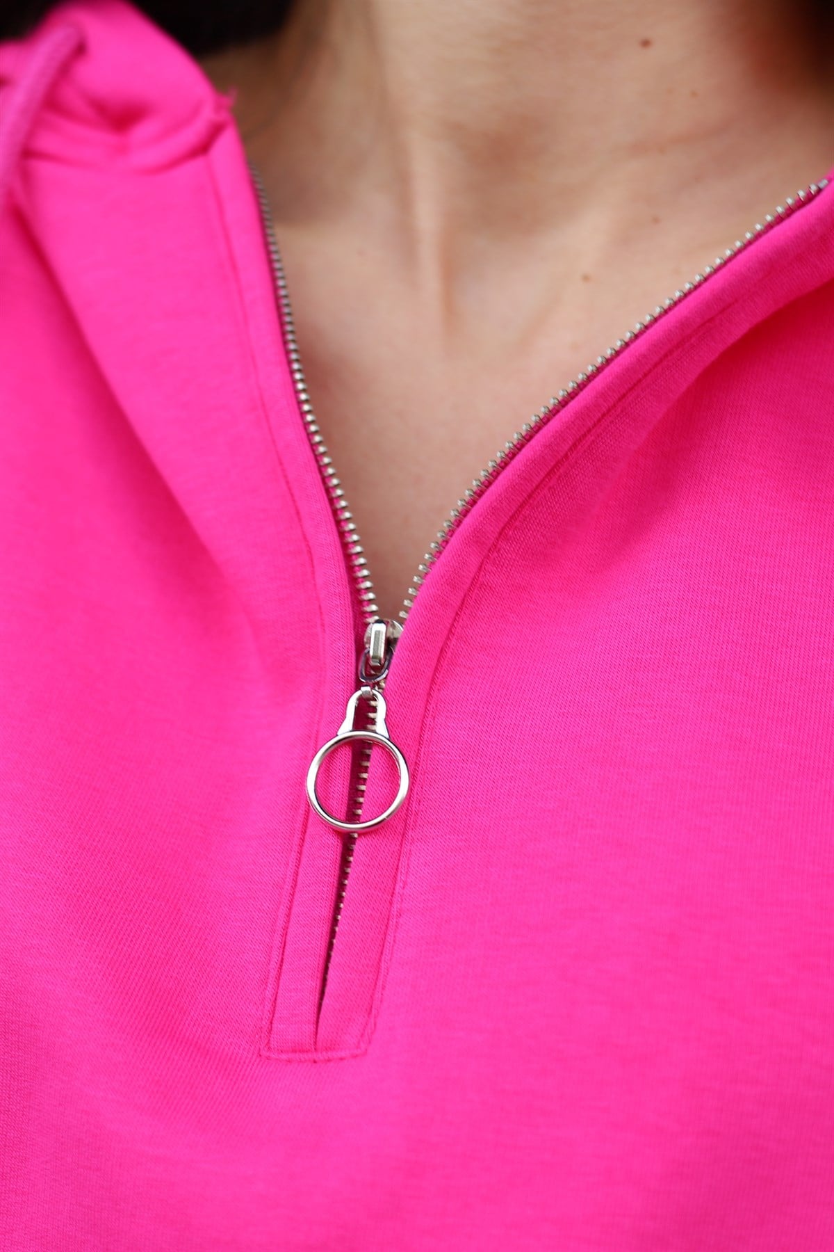 Pembe Kapüşonlu Sweatshirt