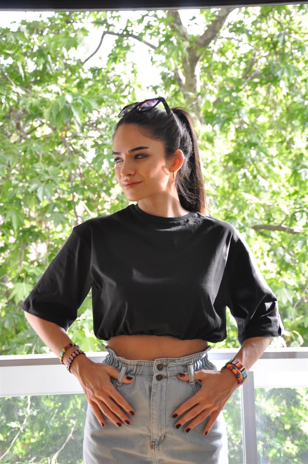 Siyah Büzgülü TShirt