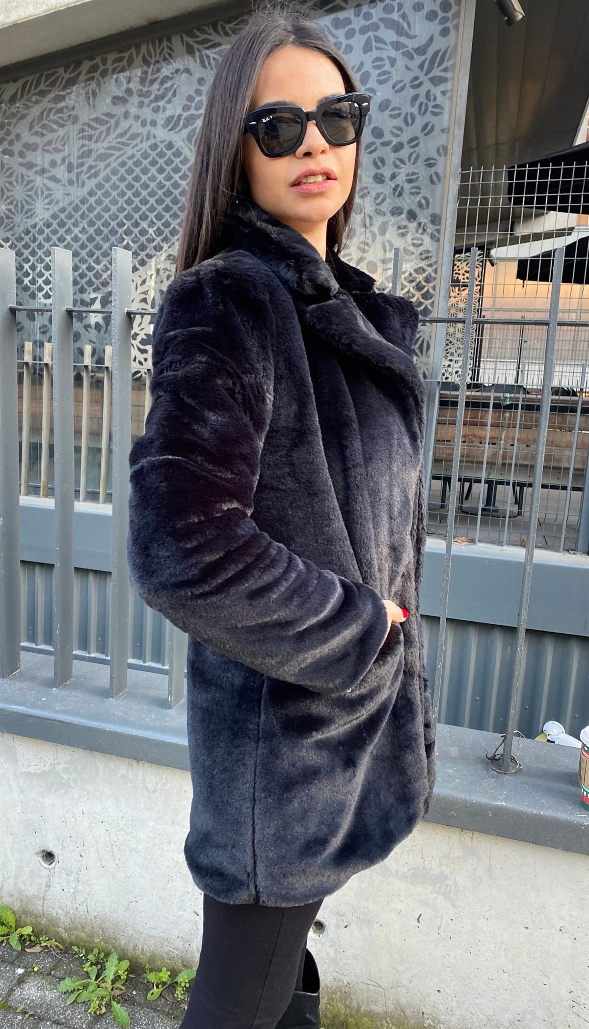 Siyah Suni Kürk
