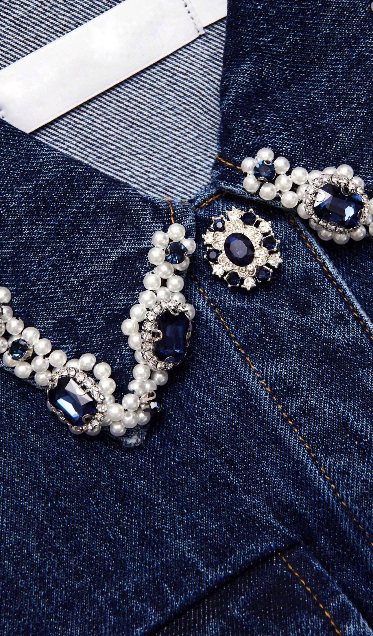 Yakası Kristal Taşlı Düğmeli Kolsuz Mini Tasarım Jean Elbise