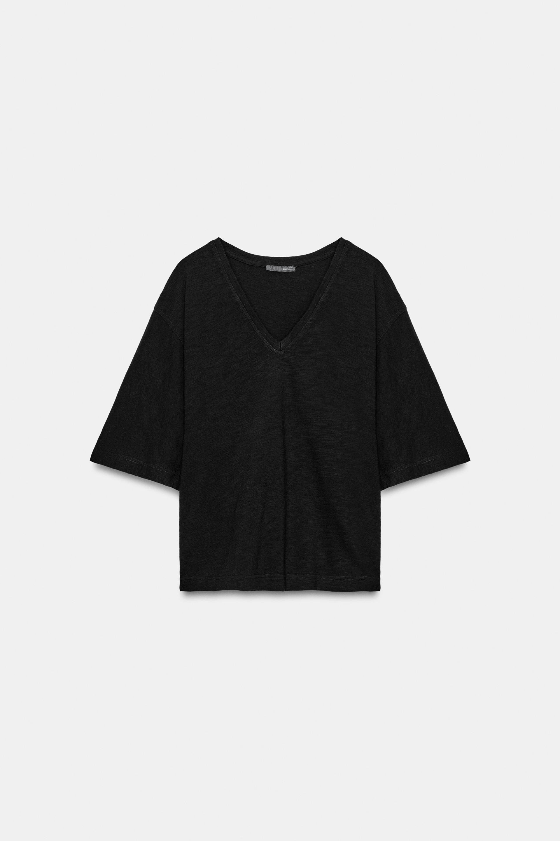 V YAKA T-SHIRT