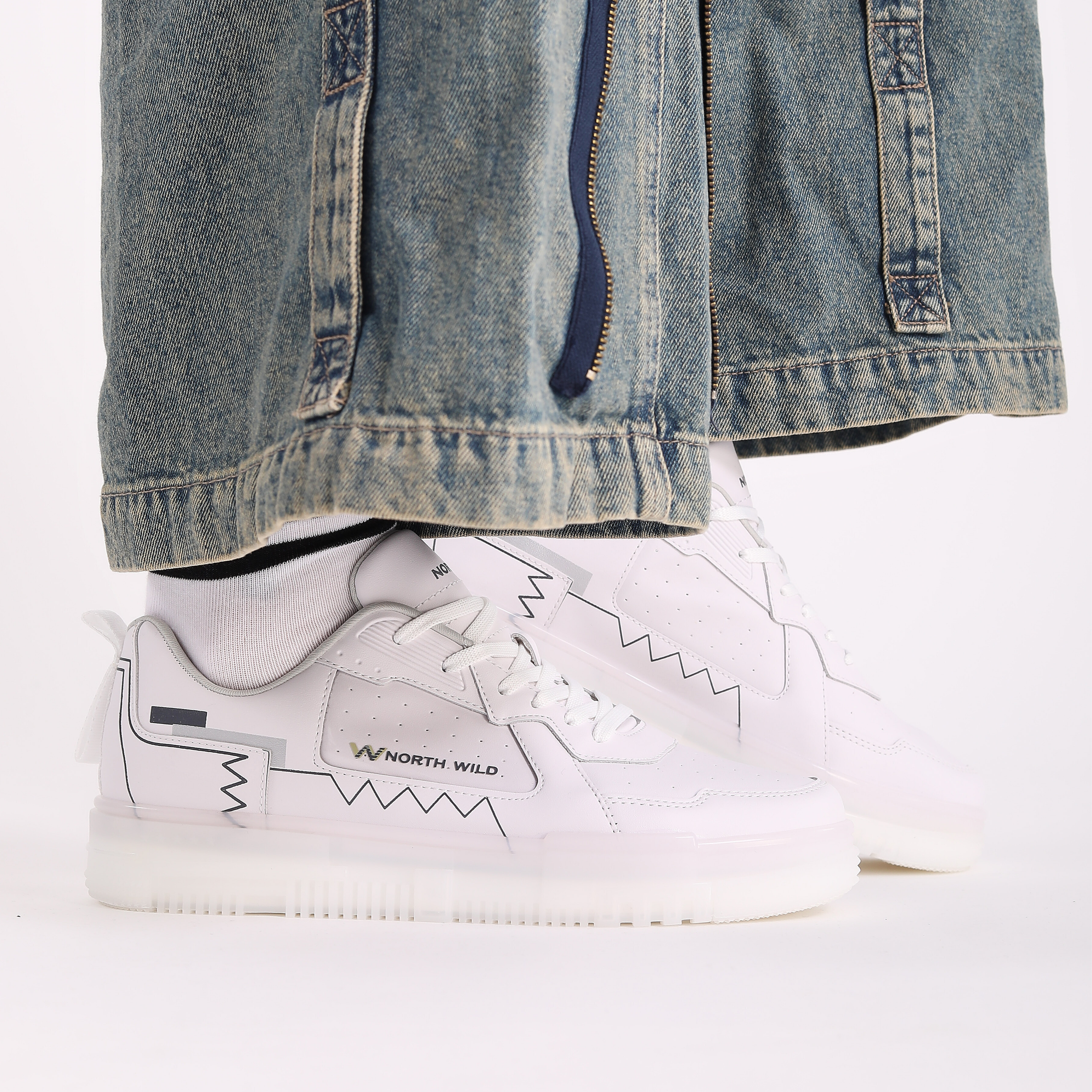 Planet Unisex Sneakers - BEYAZ