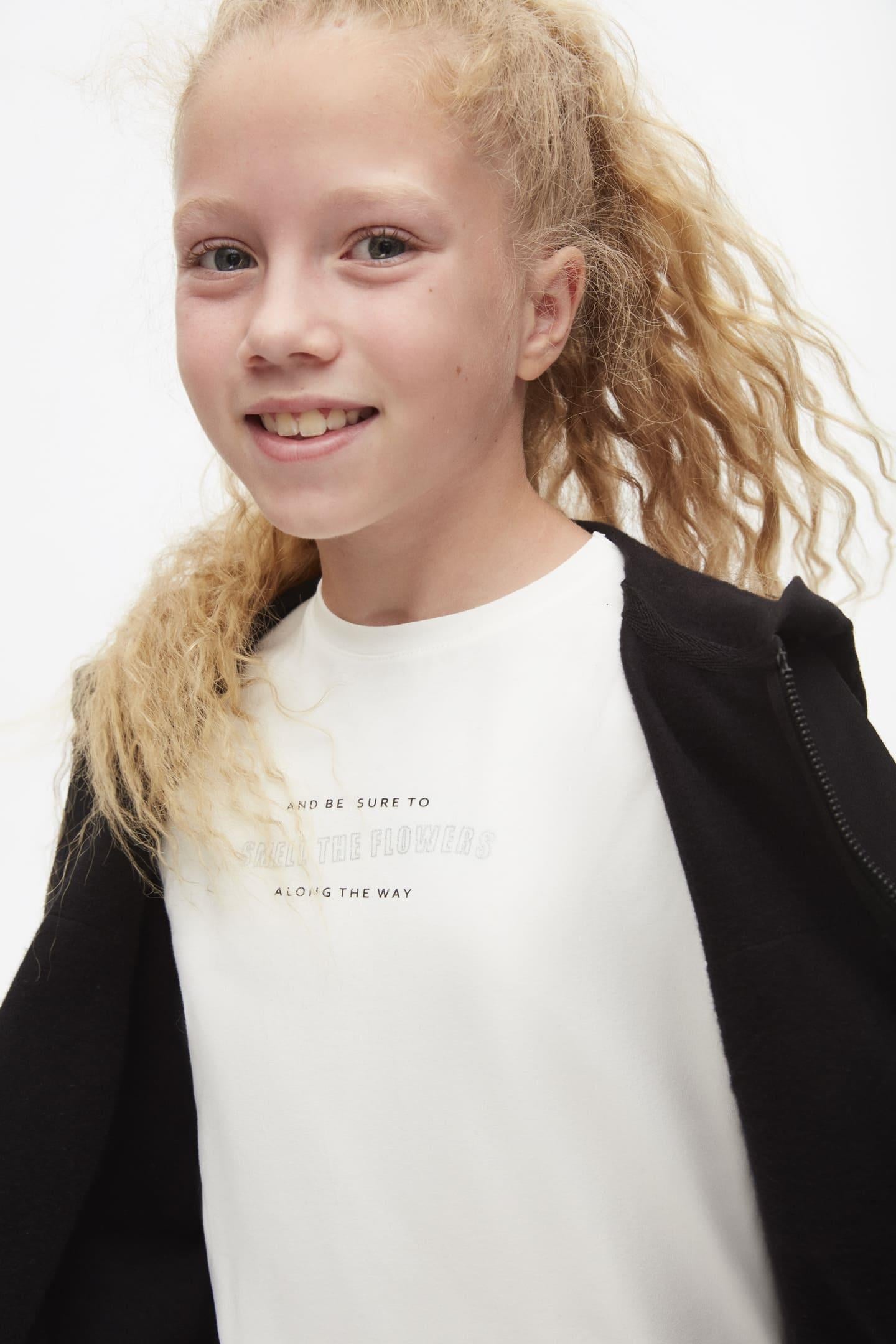 Nk Kids Along Kız Çocuk Alt Üst Üçlü Takım (Fermuarlı Sweatshirt + Tshirt + Kargo Eşofman Altı)