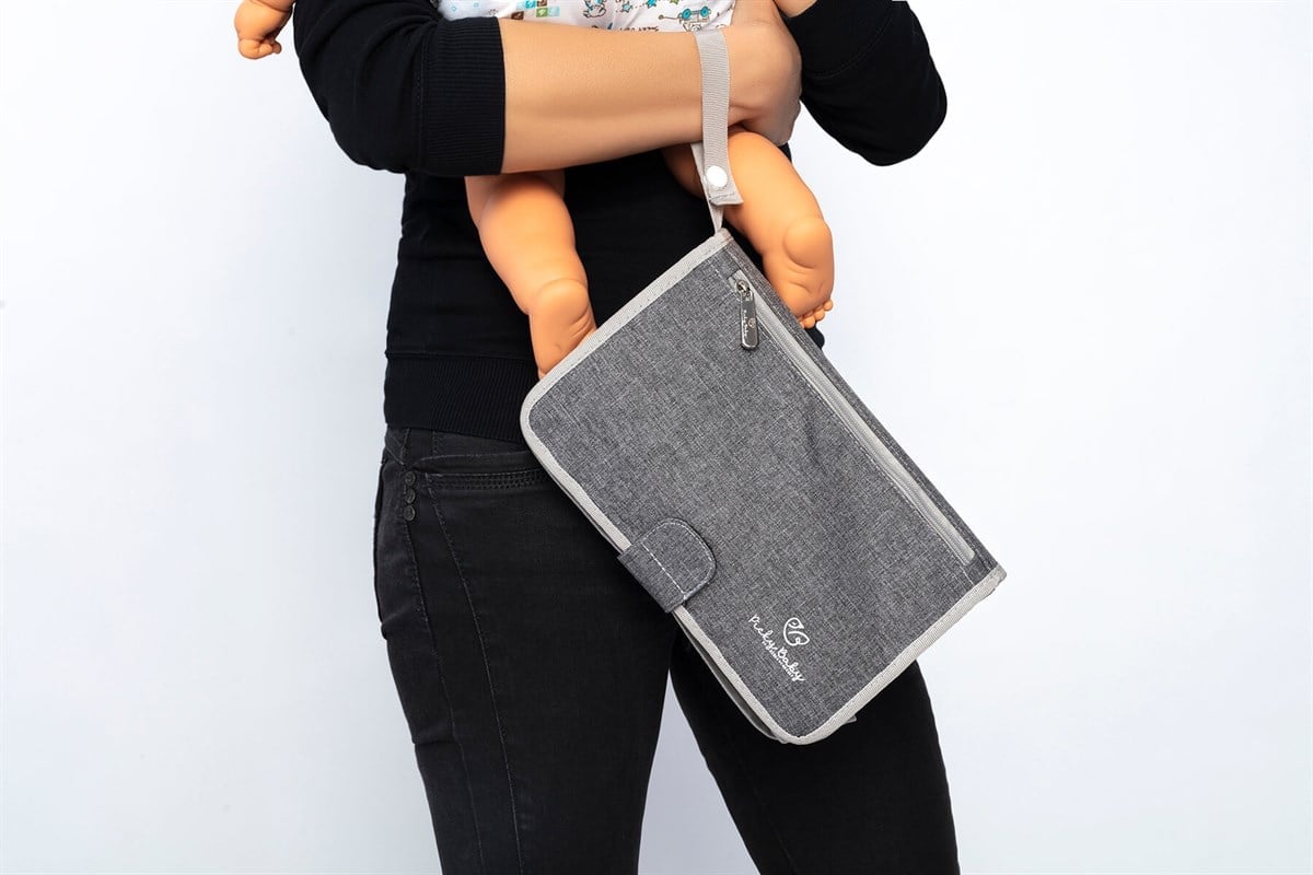 Picky Baby Alt Açma Bakım Çantası / Kırmızı