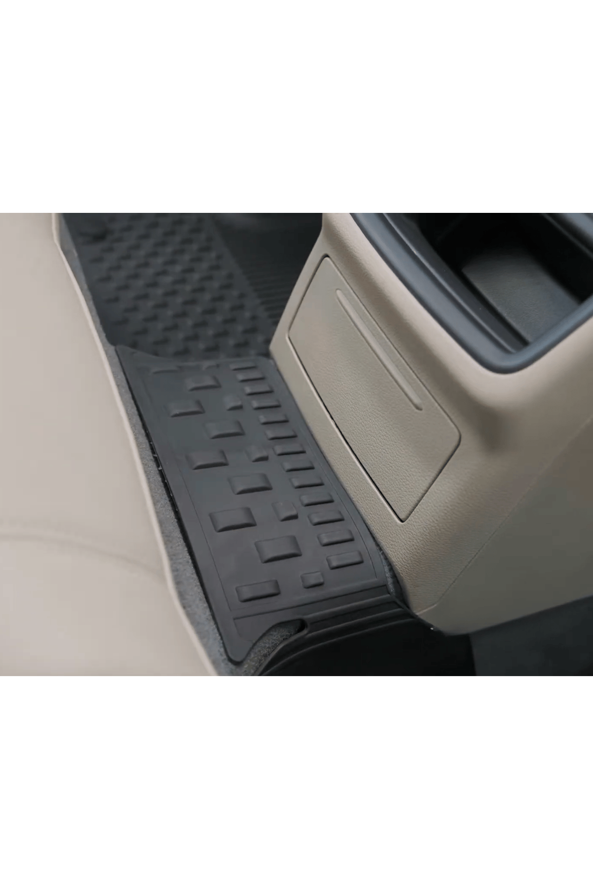 Audi A4 2016+ 4.5D Havuzlu Oto Paspas