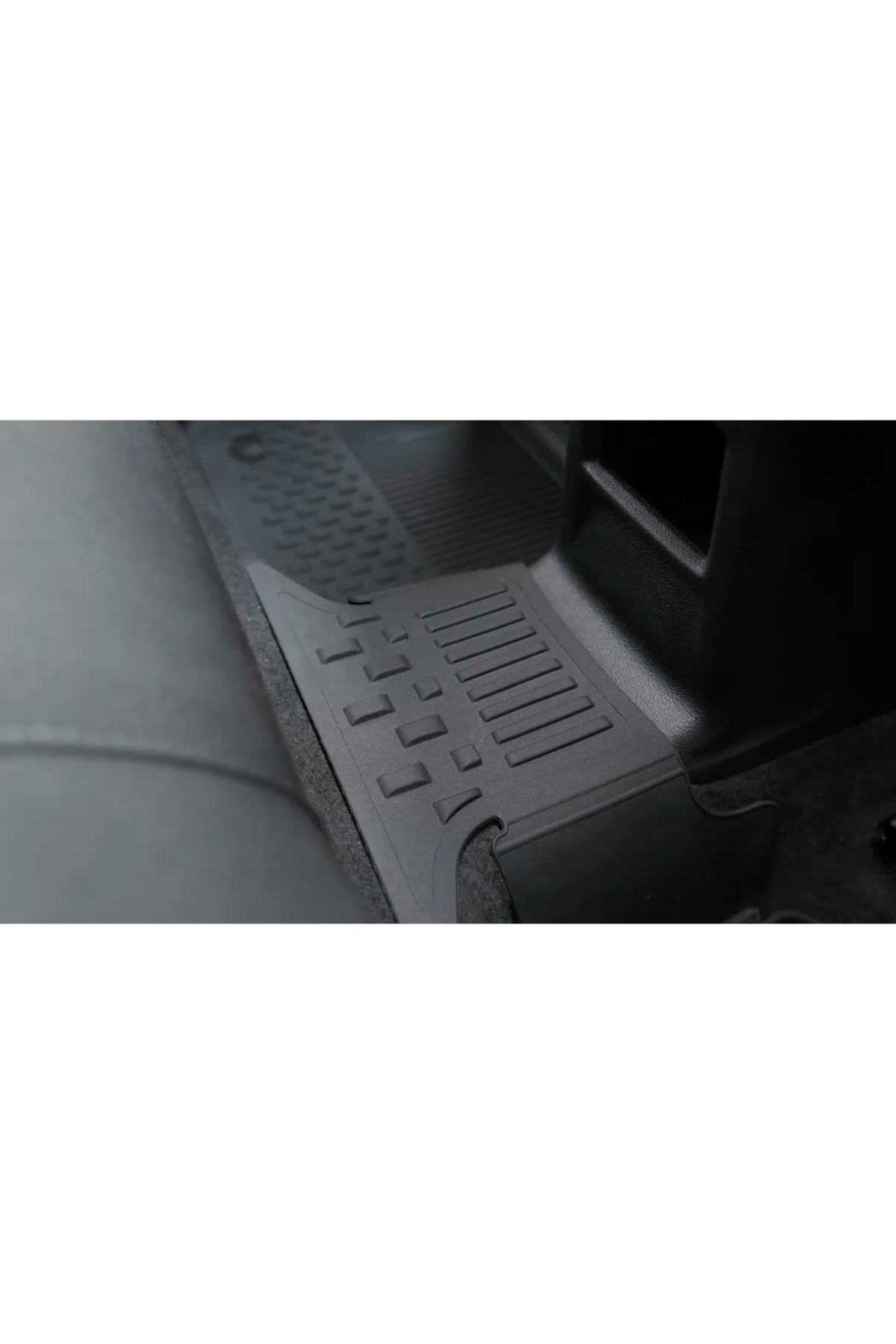 Audi Q2 2015+ 4.5D Havuzlu Oto Paspas