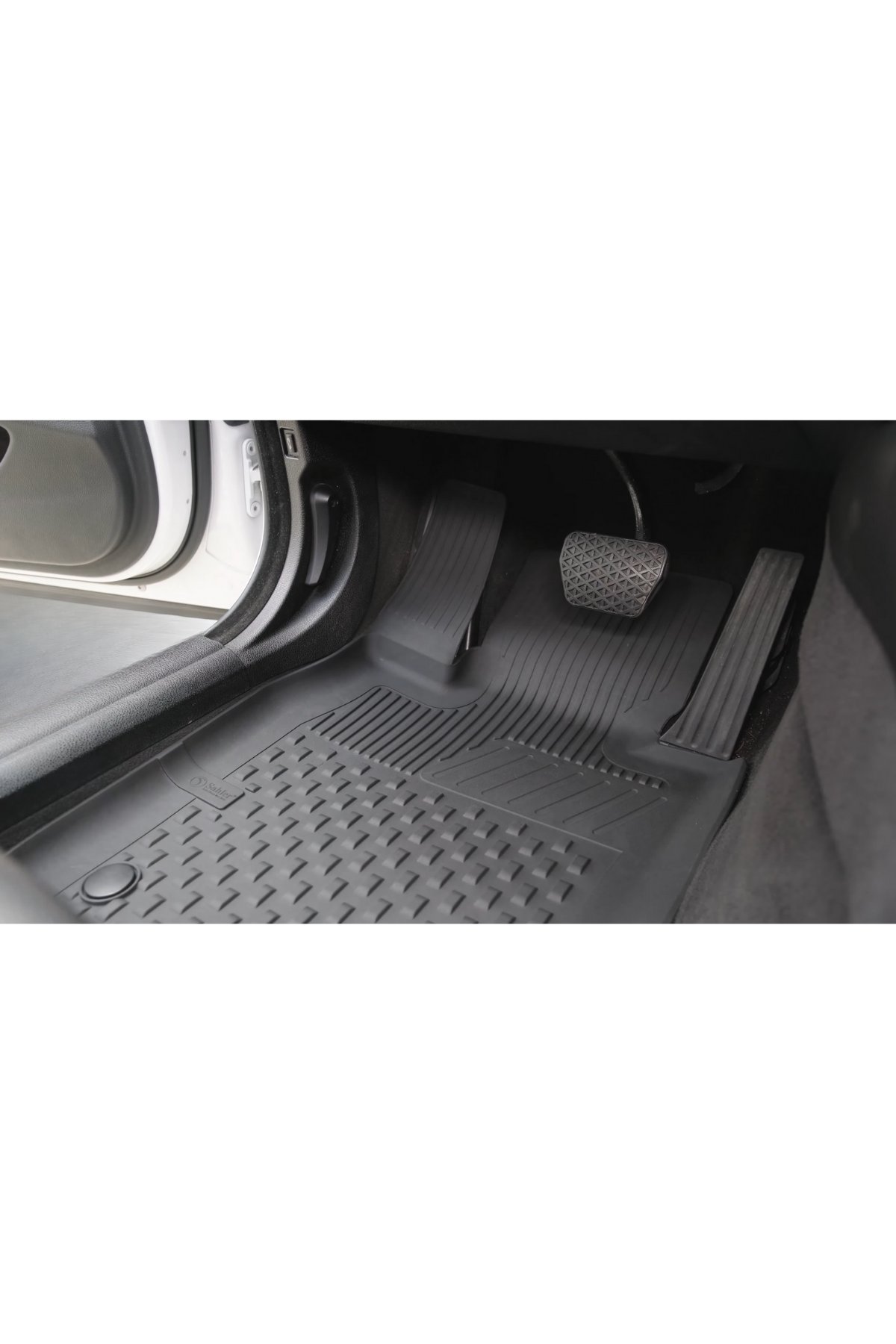 BMW F10 5 Series 2013-2016 4.5D Havuzlu Oto Paspas