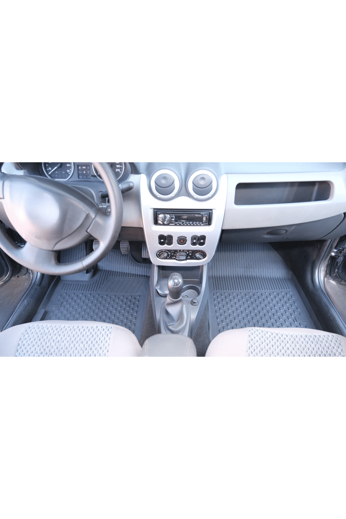 DACIA Logan Sedan/MCV 2014-2020 4.5D Havuzlu Oto Paspas