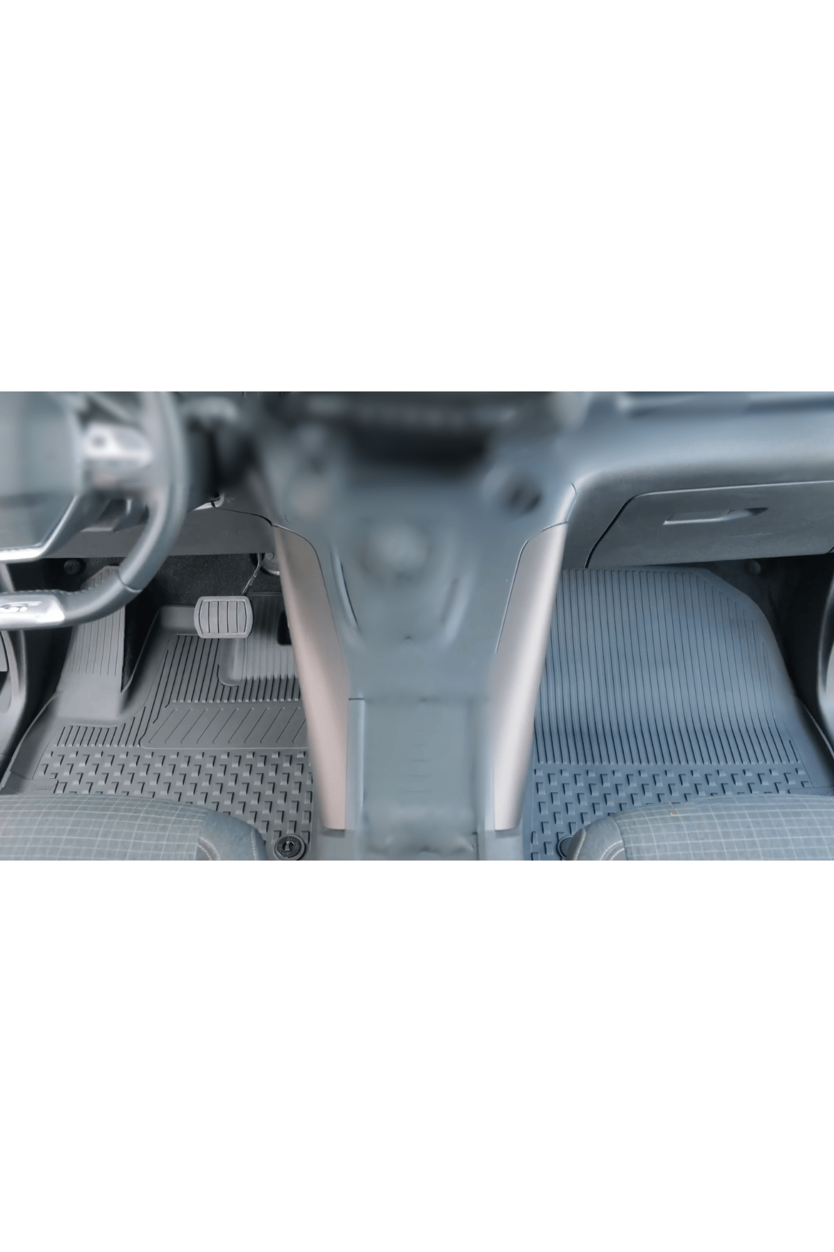 Opel Combo 2019+ 4.5D Havuzlu Oto Paspas