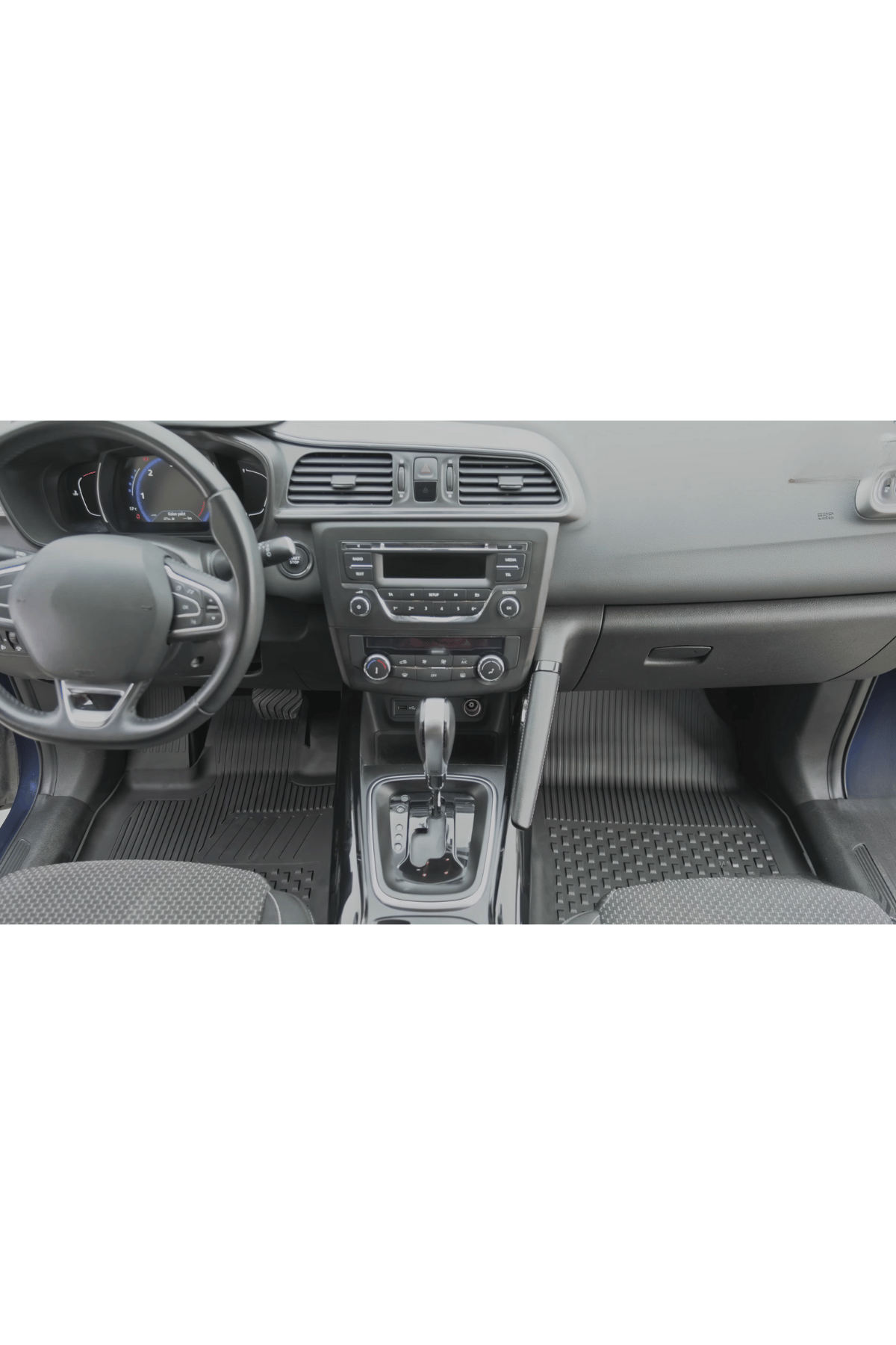 RENAULT Kadjar 2015+ 4.5D Havuzlu Oto Paspas