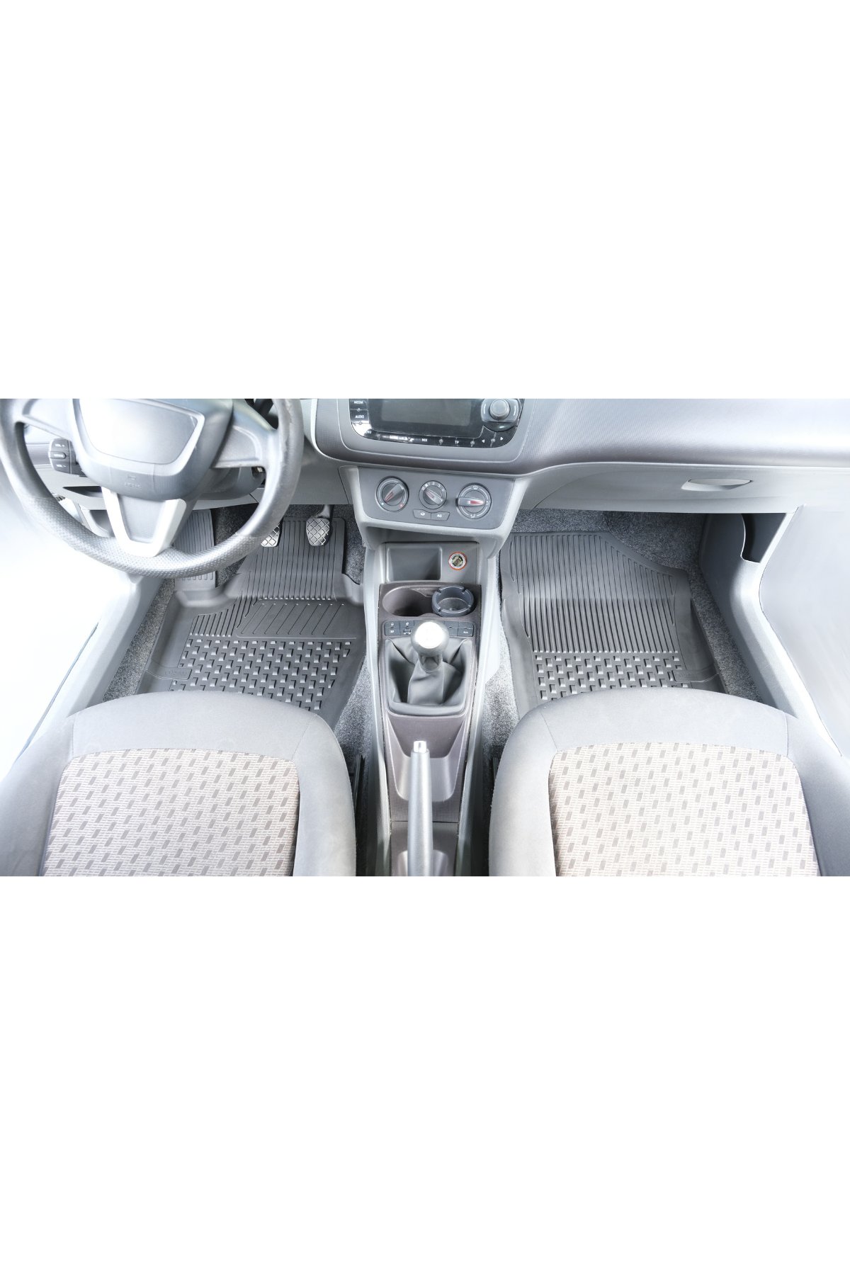 SEAT Ibiza 4 2008-2017 4.5D Havuzlu Oto Paspas