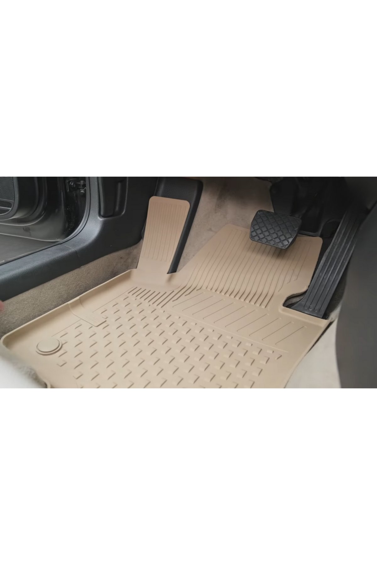 VOLKSWAGEN JETTA 2011-2020 4.5D Havuzlu Oto Paspas Bej