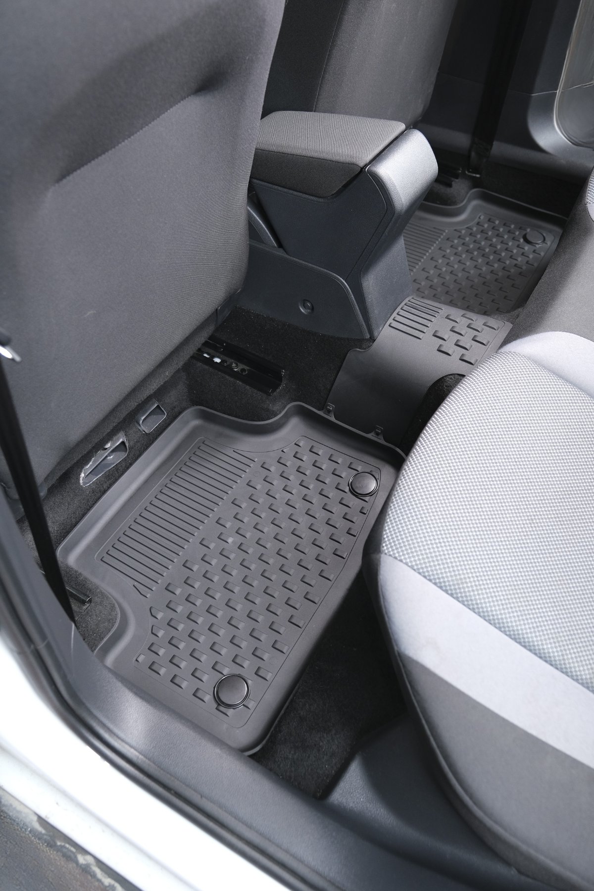 Volkswagen T-Cross 2022+ Sahler Oto Paspas