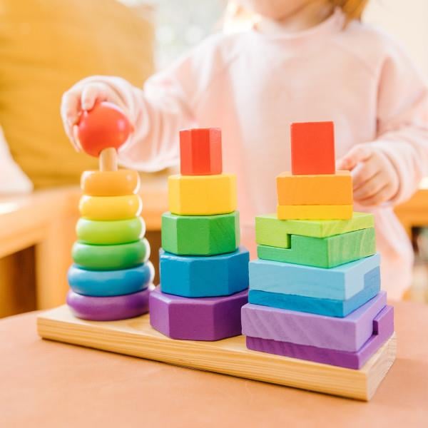 Ahşap Geometrik Kuleler