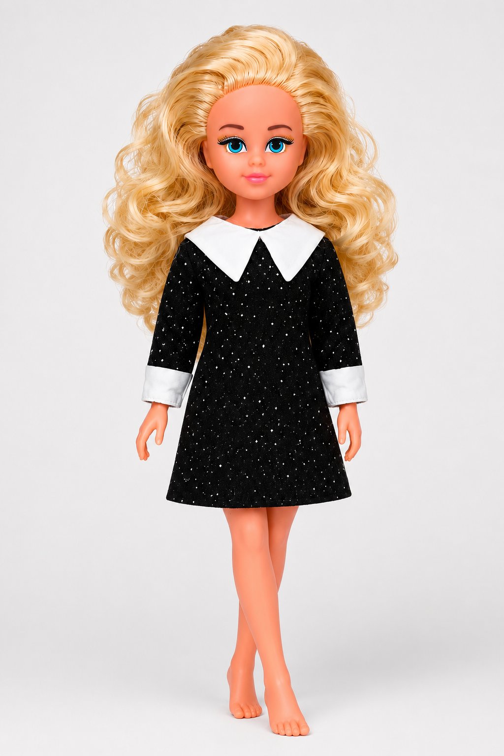 Laura Party Girl Parti Bebek 45 cm Sesli ve Şarkı Söyleyen Oyuncak Bebek
