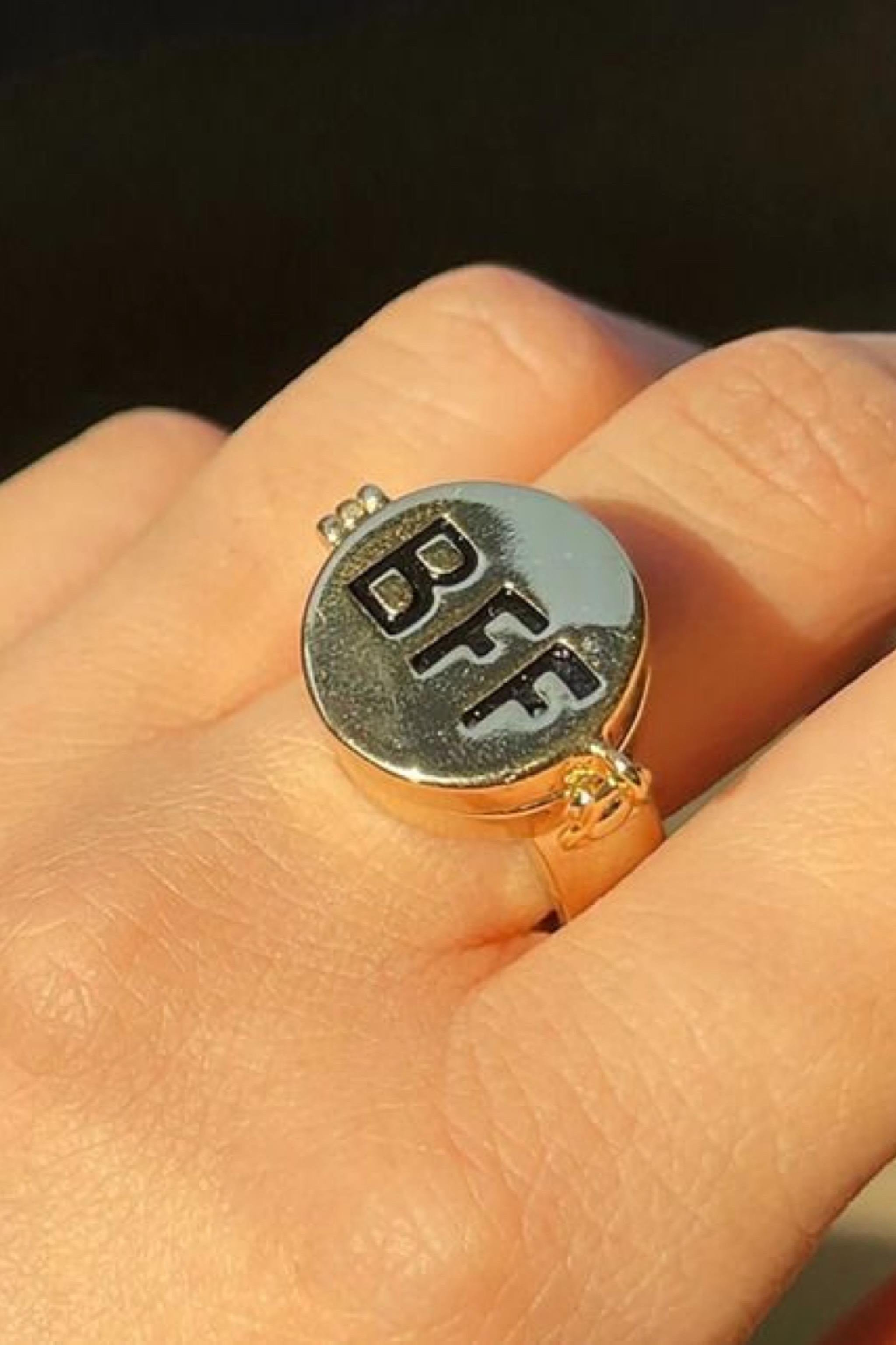 Best Friend Locket Yüzük
