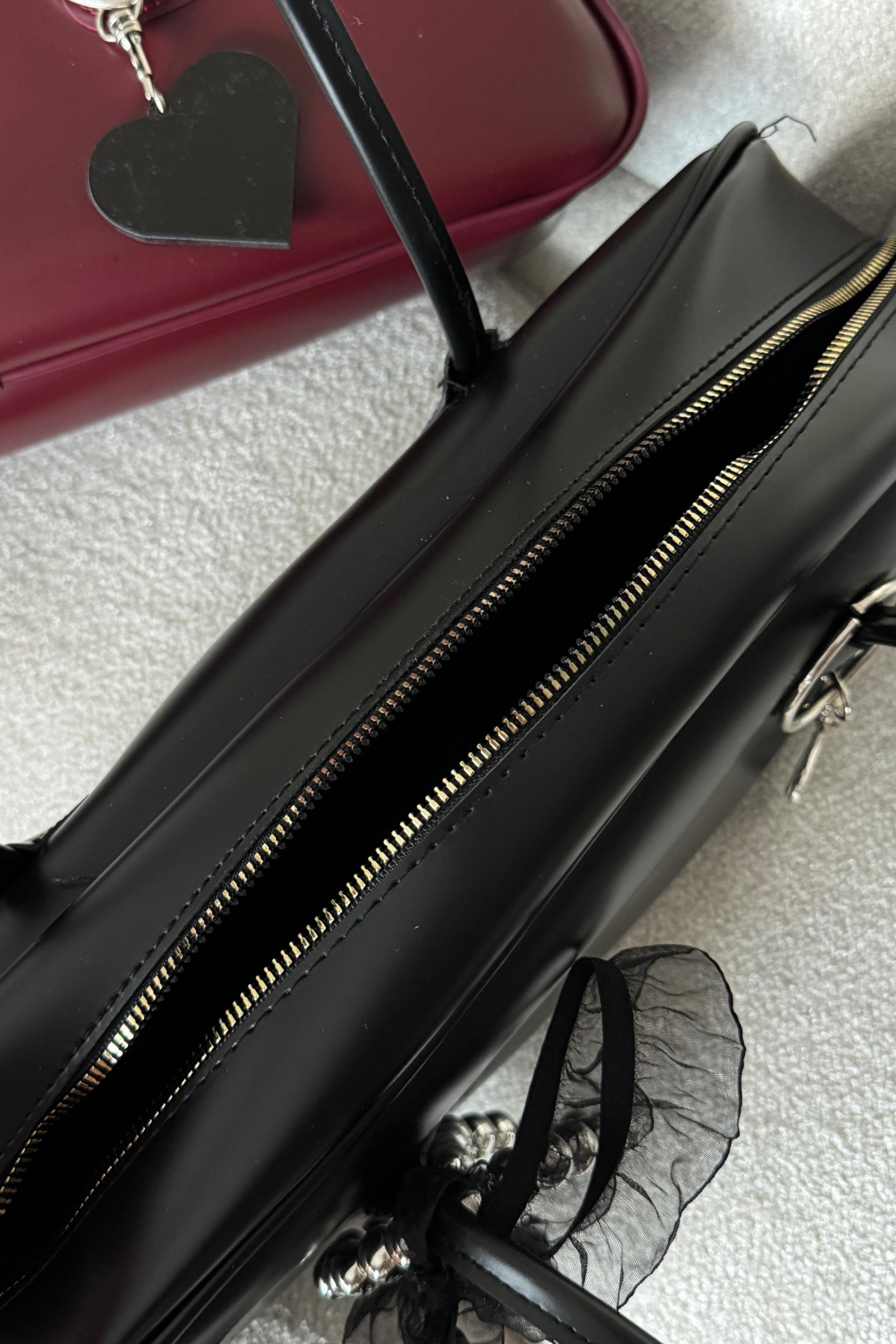 Black Leather Omuz Çantası